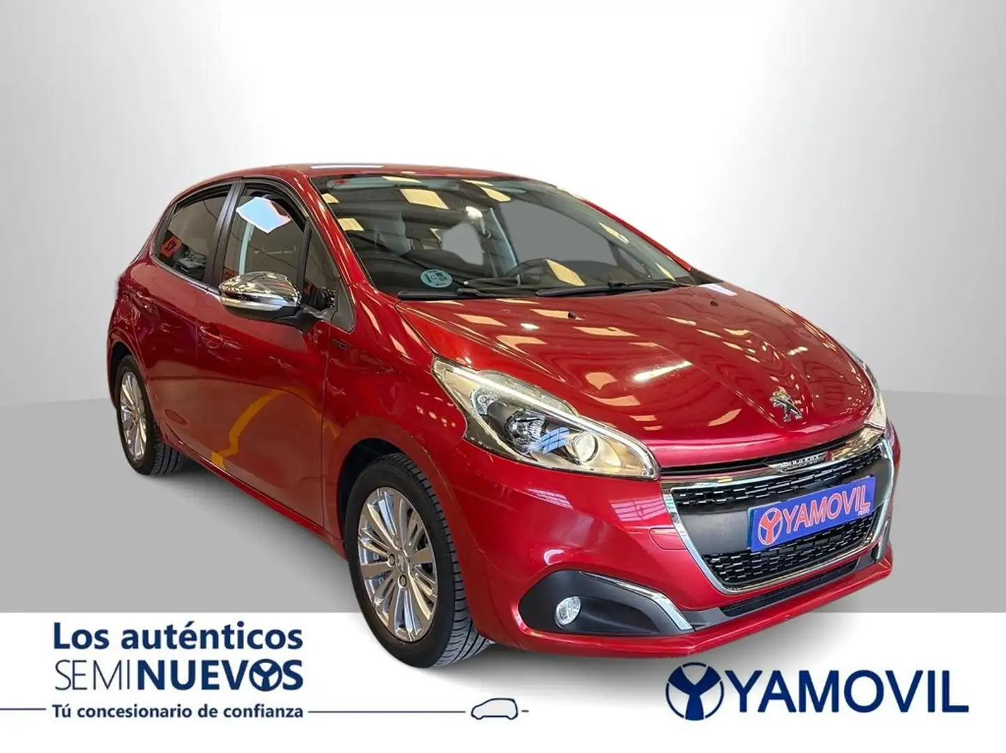 Peugeot 208 1.2 PureTech S&S Signature 82 Rojo - 2