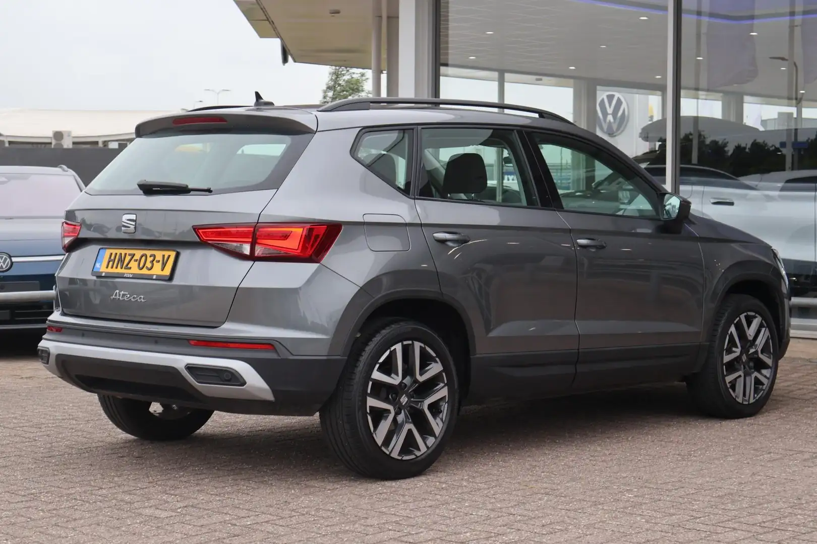 SEAT Ateca 1.5 TSI 150pk DSG Style Business Intense | Navigat Gris - 2