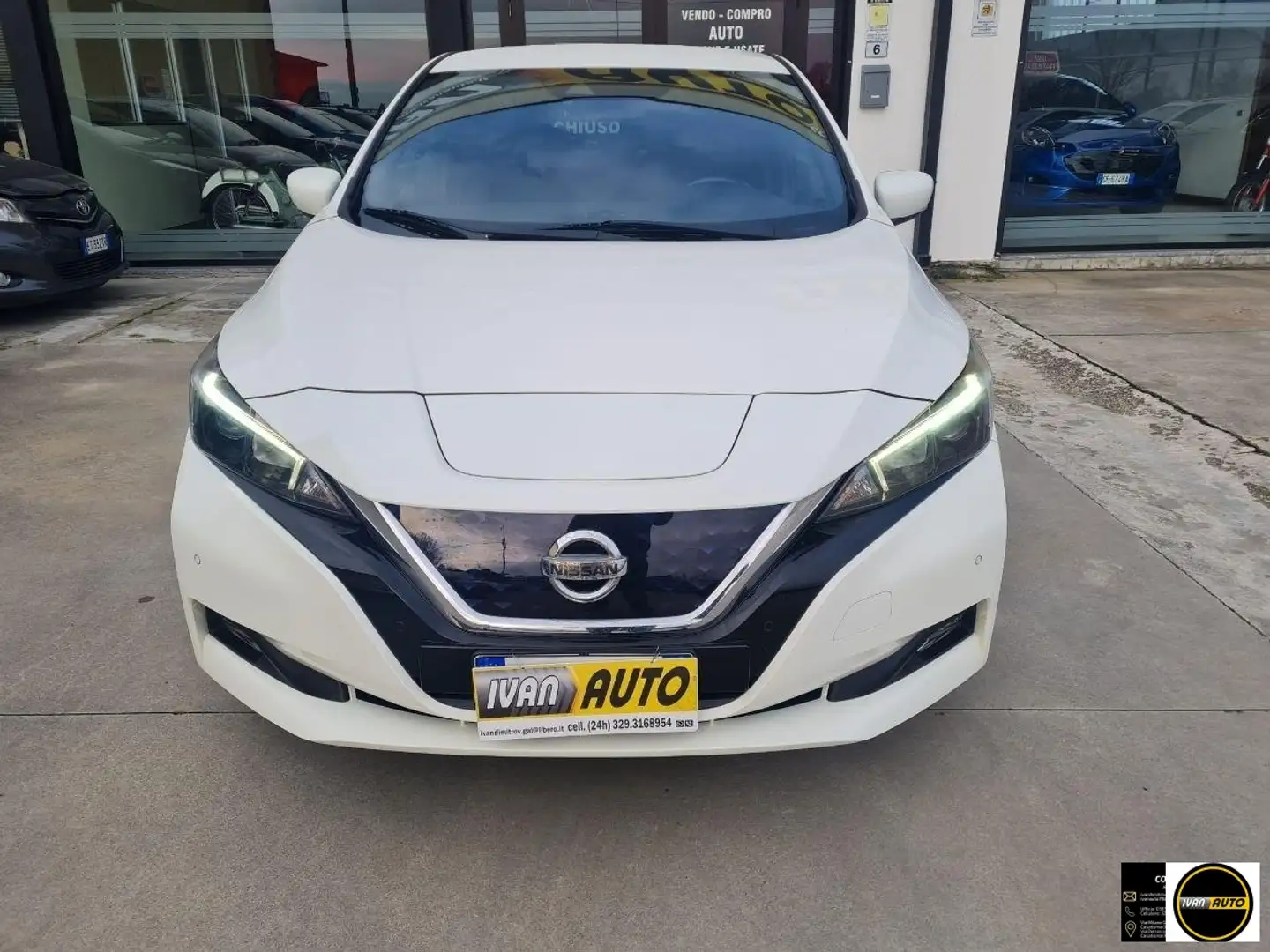 Nissan Leaf Tekna 40 kWh-Elettrica-20.000 Km Blanco - 2