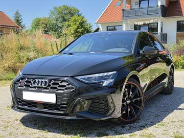 Audi S3 Limousine 310 PS BJ 23 B&O, SHZ, Kamera ,TÜV NEU