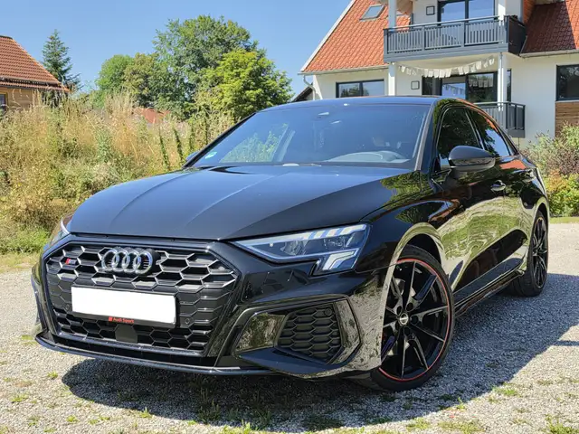 Audi S3 Audi S3 Limousine 310 PS BJ 23 B&O, SHZ, Kamera ,TÜV NEU