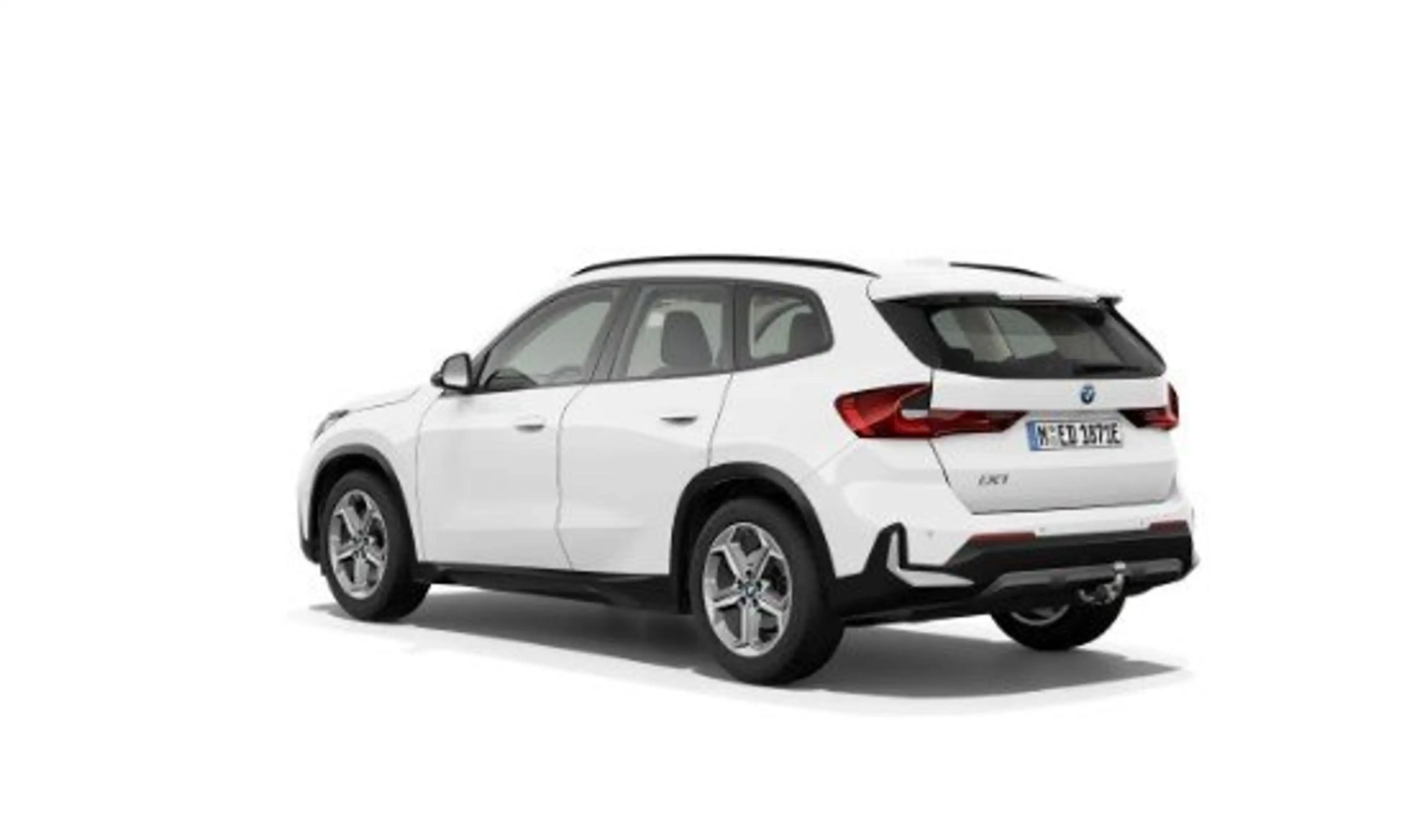 BMW iX1 eDrive20 18LM+AHK+LED+KAMERA+NAVI+PREMIUMPAKET — photo 6