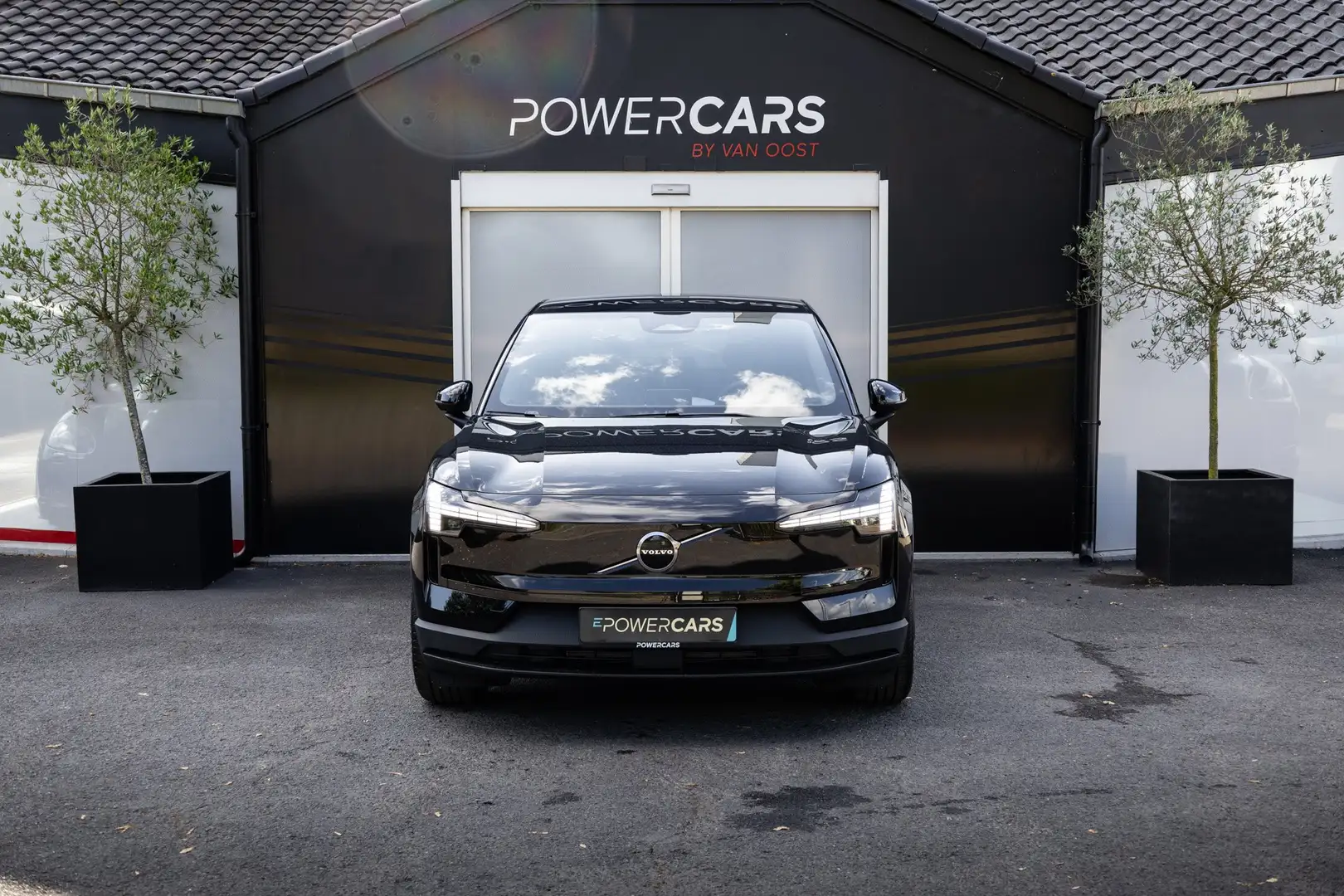 Volvo EX30 Core | NEW | Single Motor RWD | -15% Noir - 2