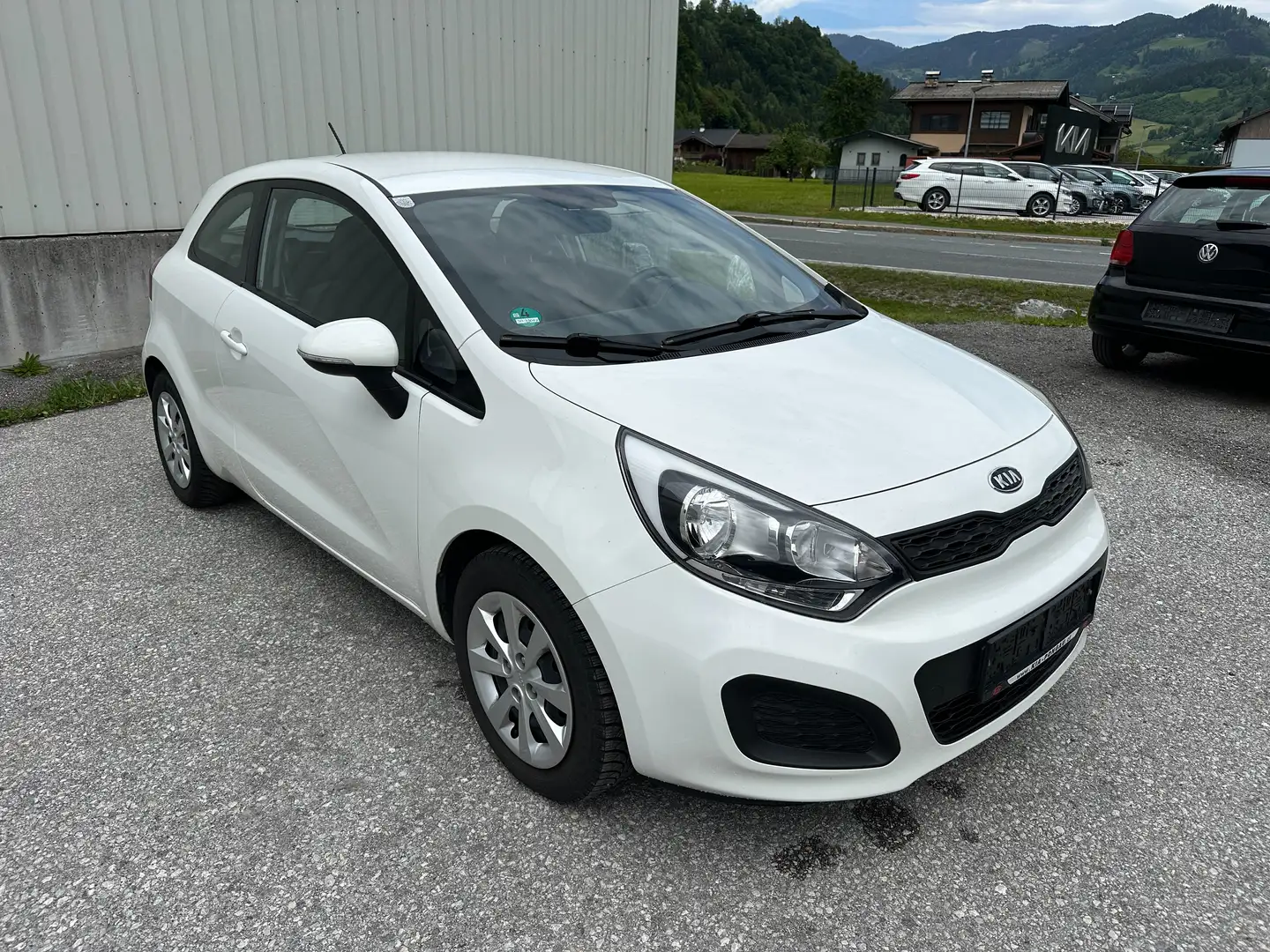 Kia Rio 1,2 CVVT Cool White - 1