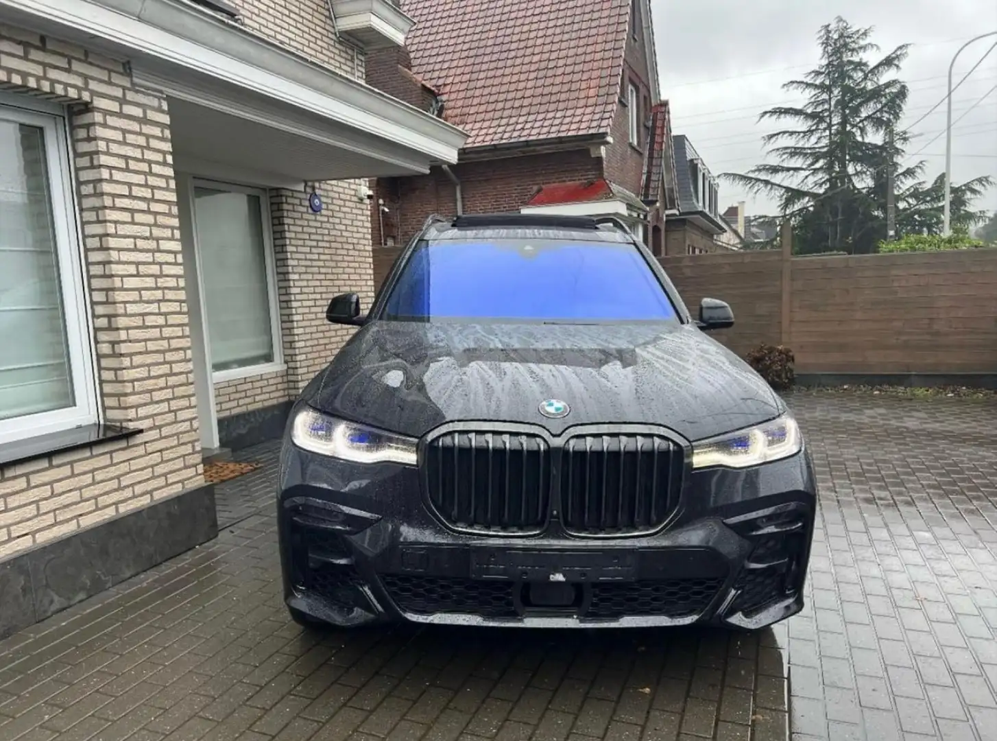 BMW X7 xDrive40d Чорний - 1