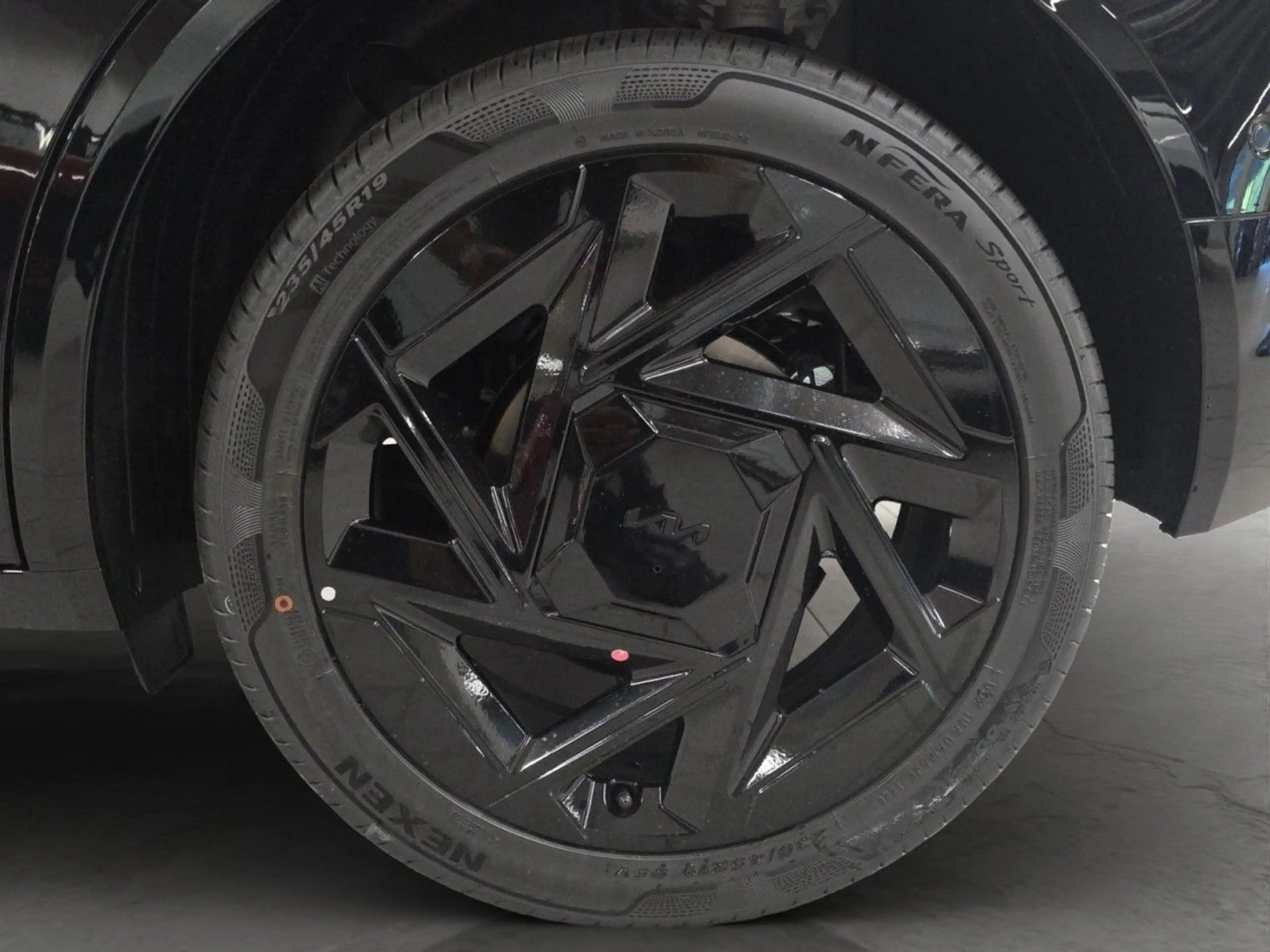 Kia Seltos 132 kW 4WD X-Line — photo 5