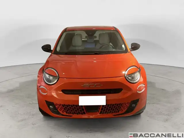 Fiat 600e view 6