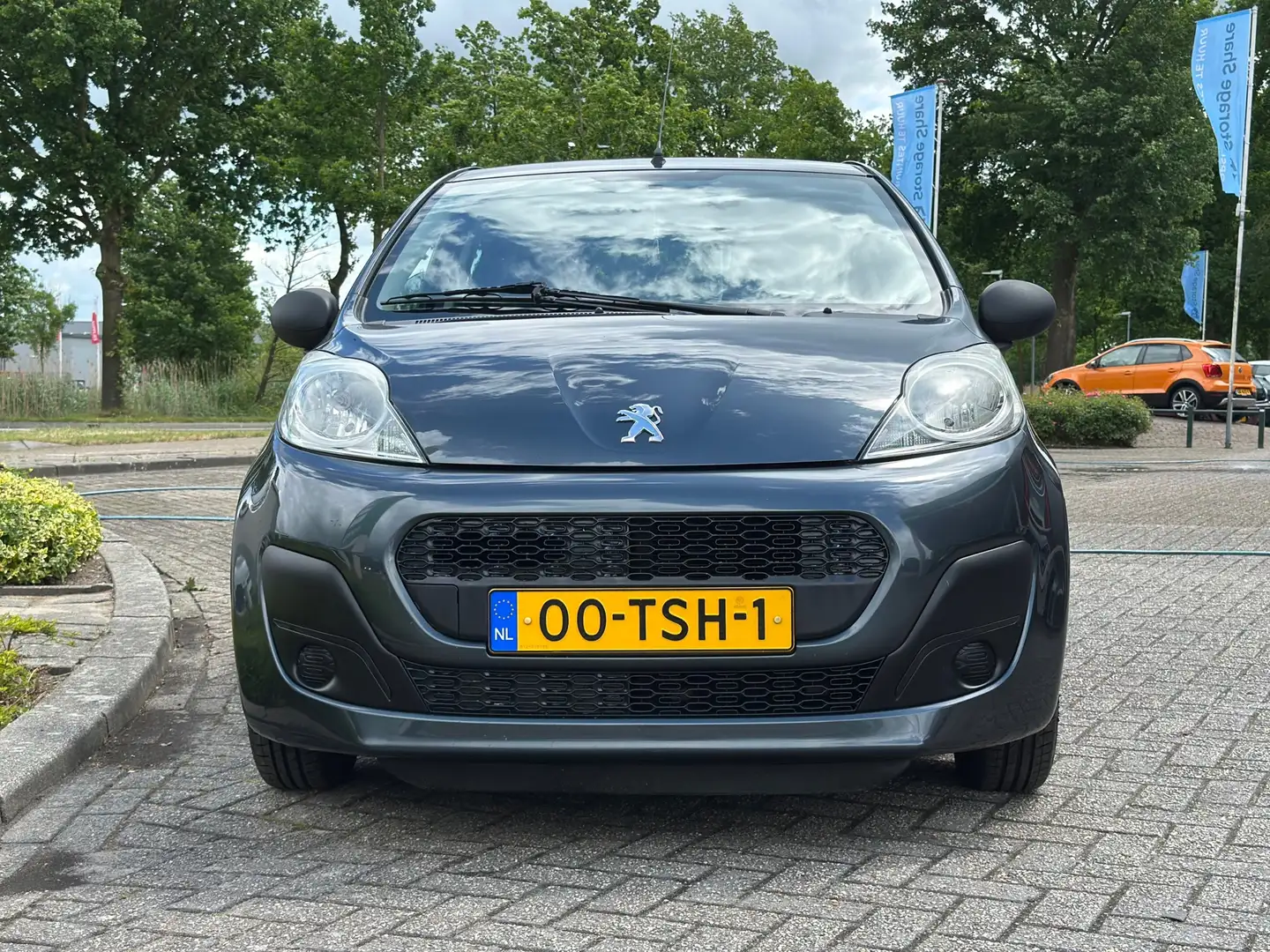Peugeot 107 1.0 Access Accent facelift airco 5drs Gris - 2