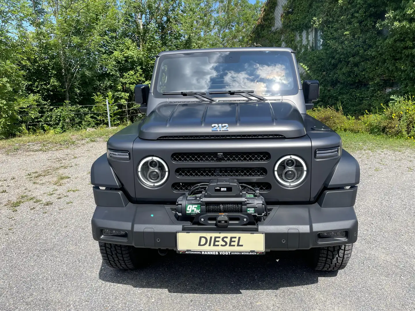 BAW 212 2,0 Diesel 4x4 AUTOMATIC mit TOP AUSSTATTUNG!!! Grau - 2