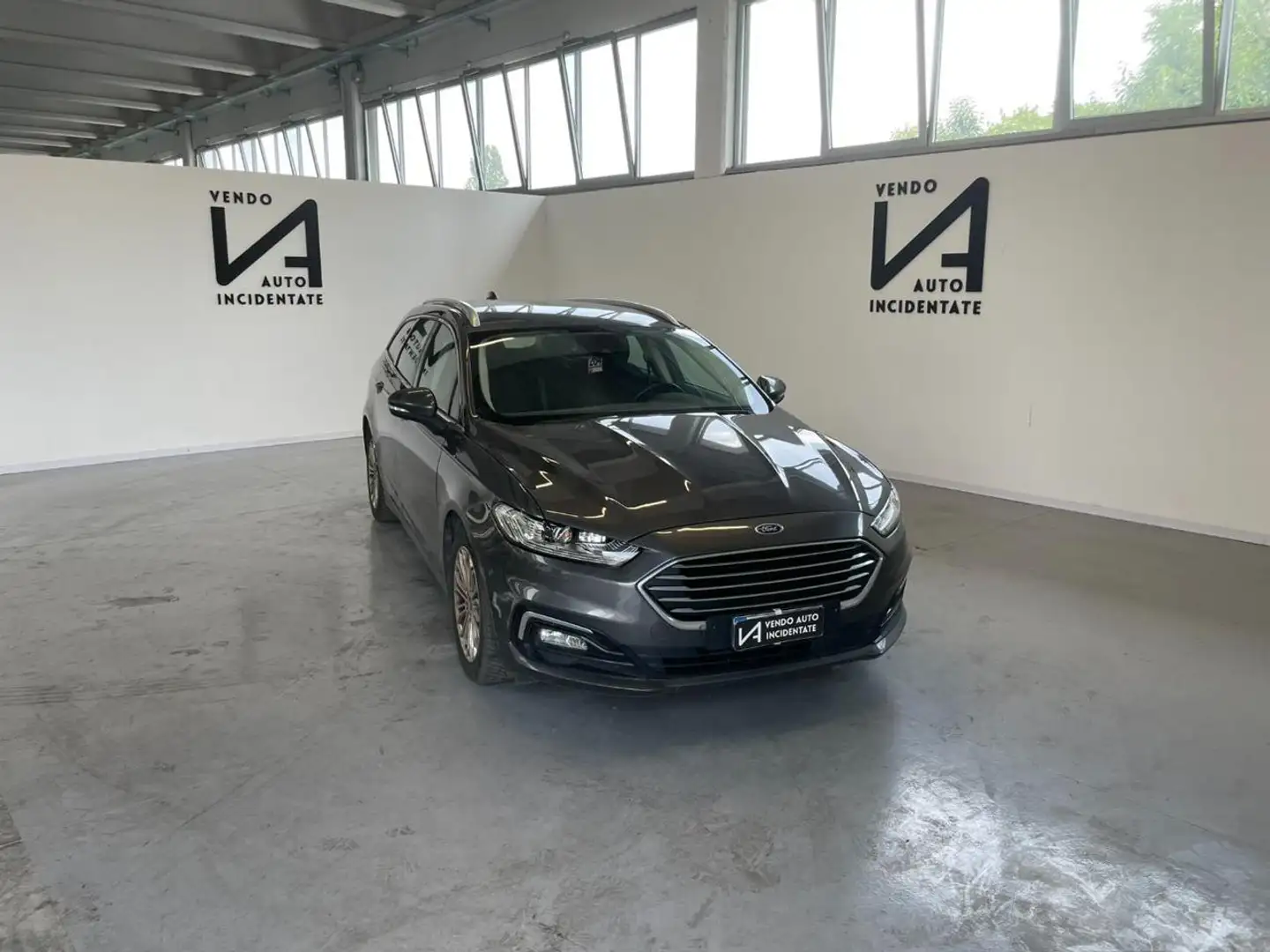 Ford Mondeo 2.0 ECOBLUE 150CV S&S  SW TITANIUM BUSINESS Grigio - 1