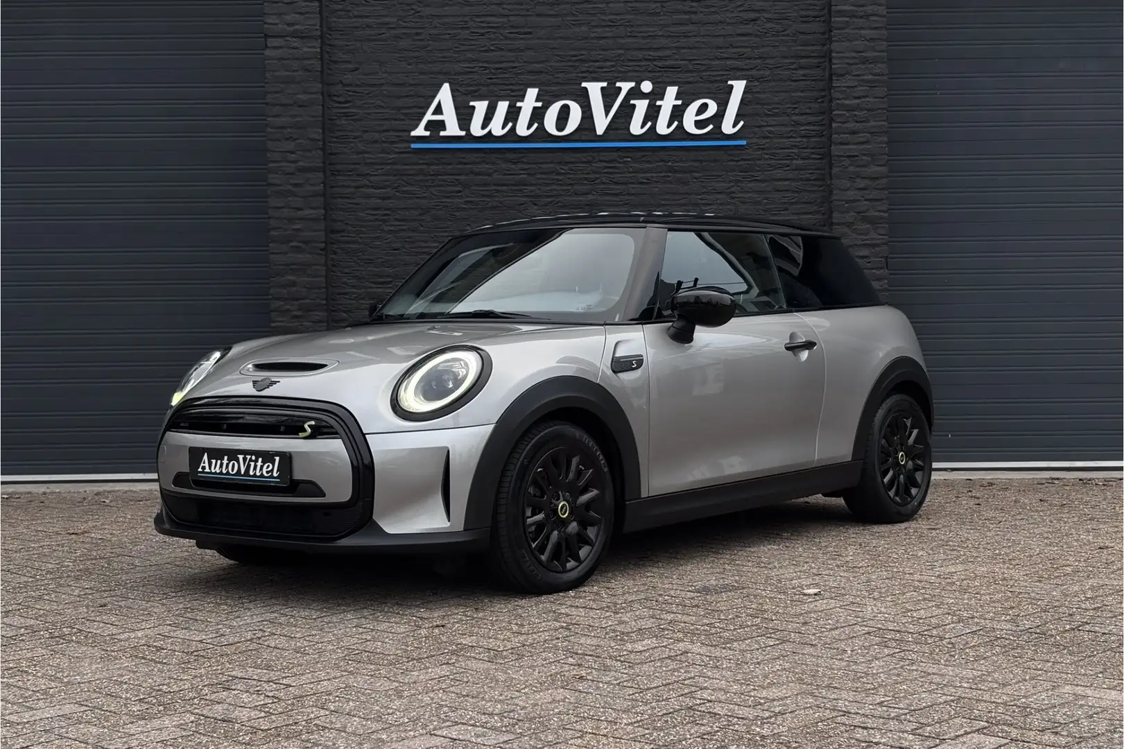 MINI Cooper SE 33 kWh | Camera | Sportleder | Comfort Access | St Grau - 1