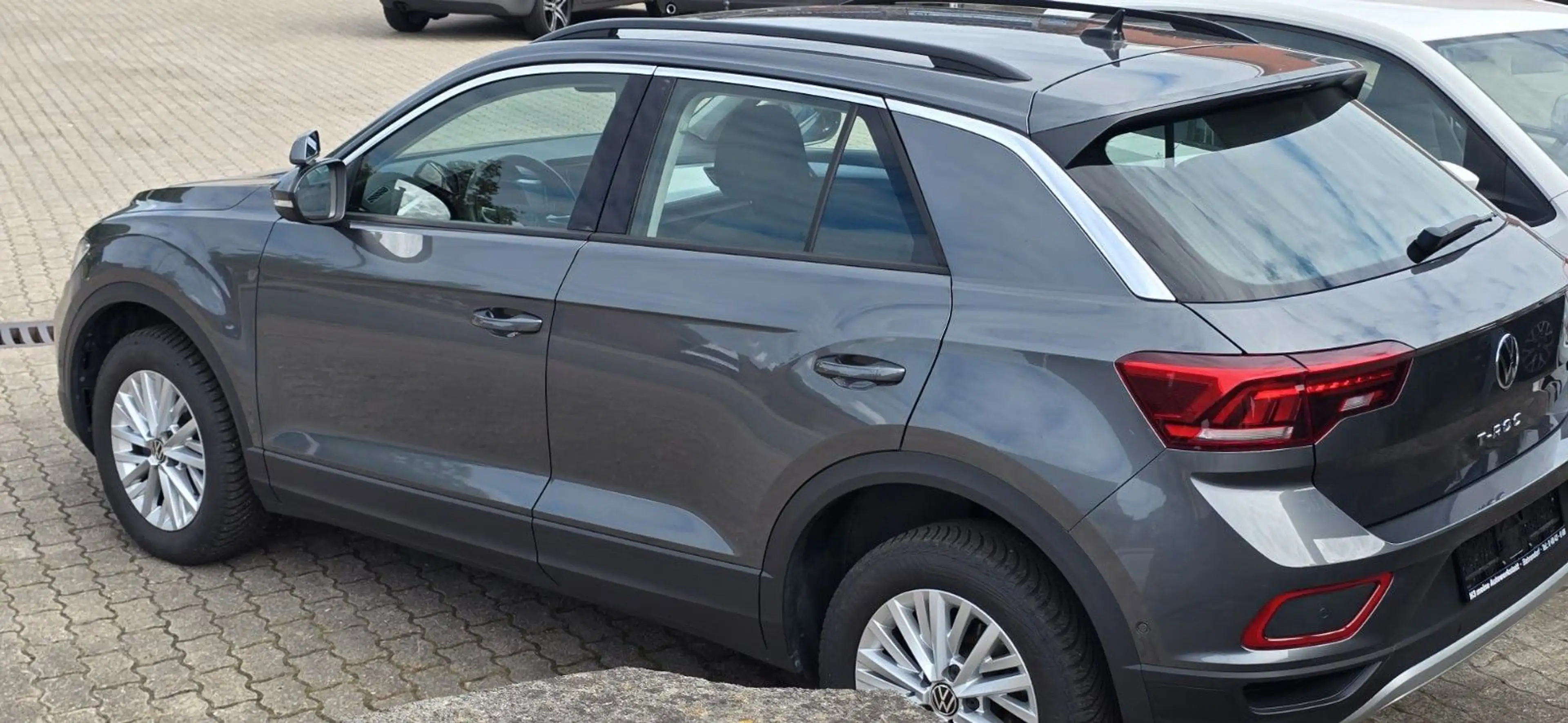 Volkswagen T-Roc Life 2,0TDI Fahrschule — photo 2