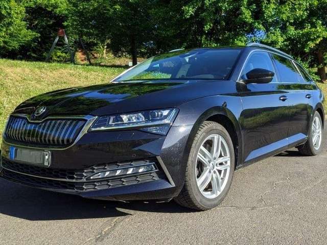 Imagine Skoda Superb Superb III Combi iV Combi 1.4 TSI iV DSG Style