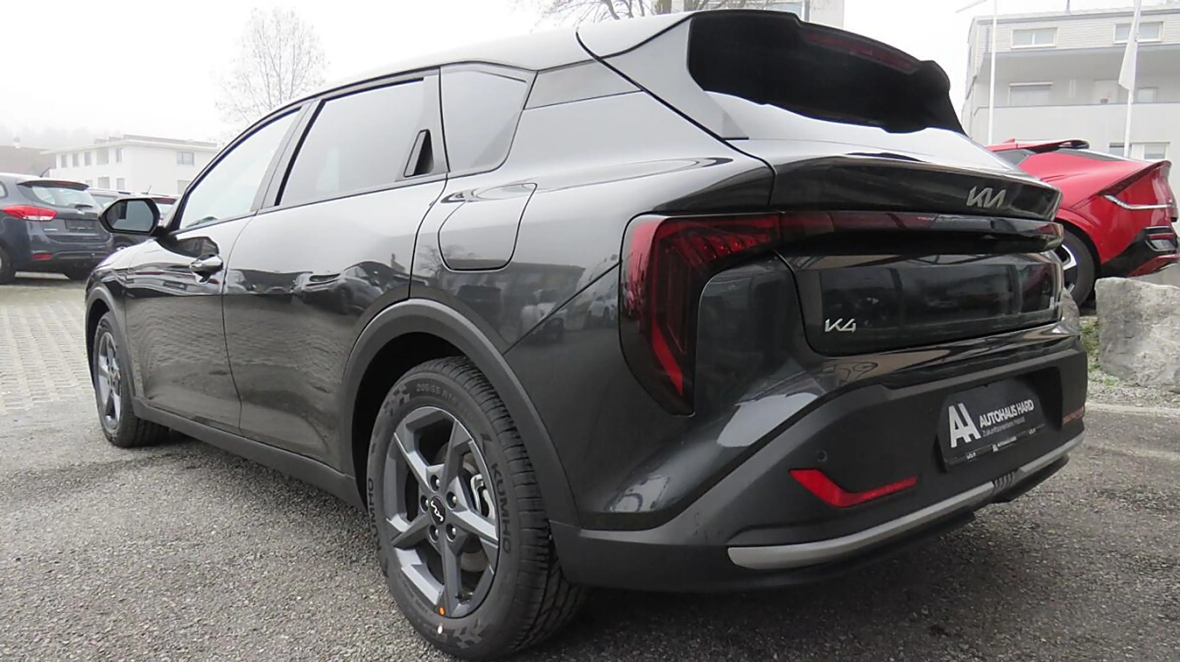 Kia K4 HB Silber 1,0 TGDI DCT7 48V 115PS — photo 7