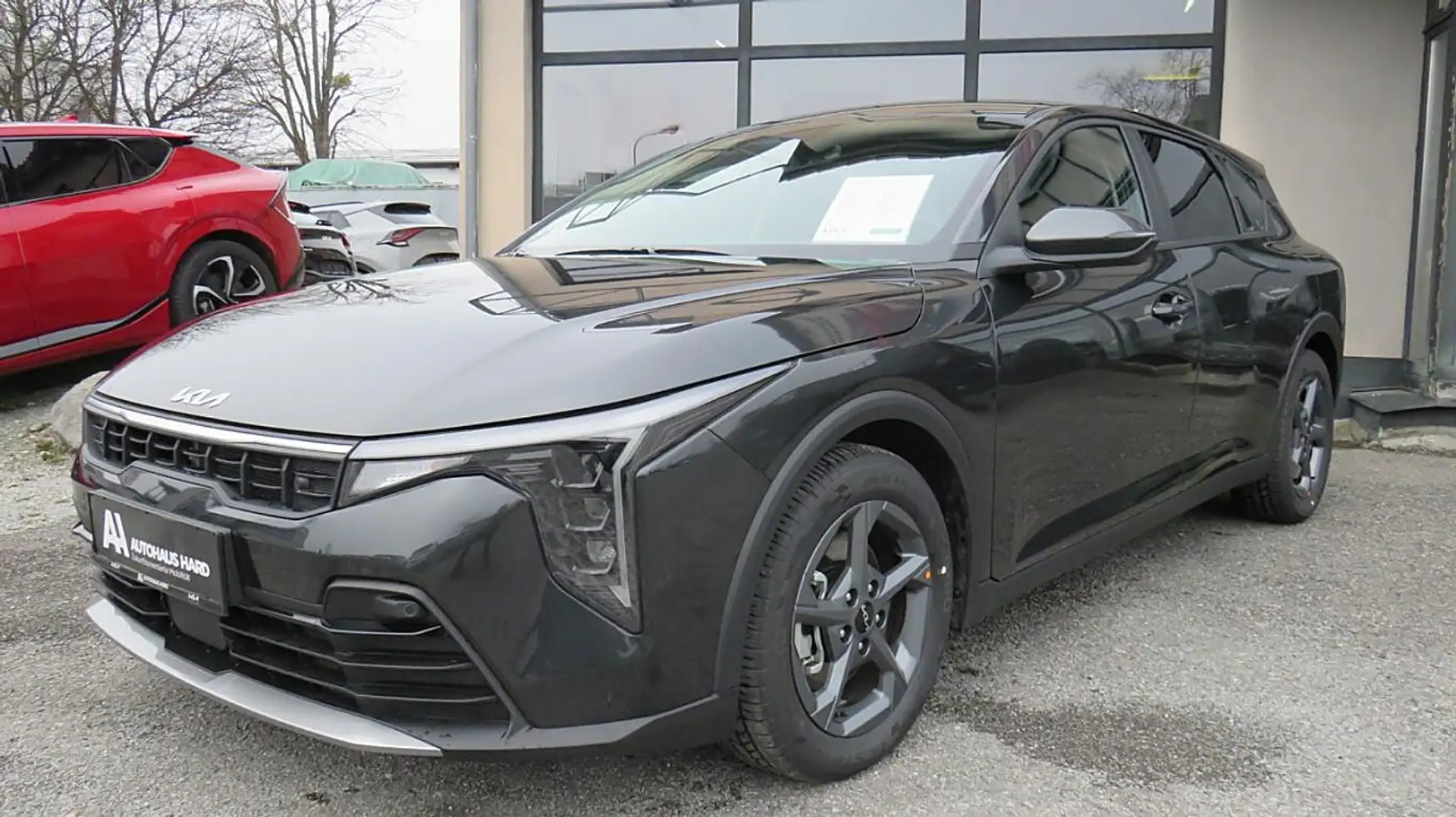 Kia K4 HB Silber 1,0 TGDI DCT7 48V 115PS Schwarz - 2