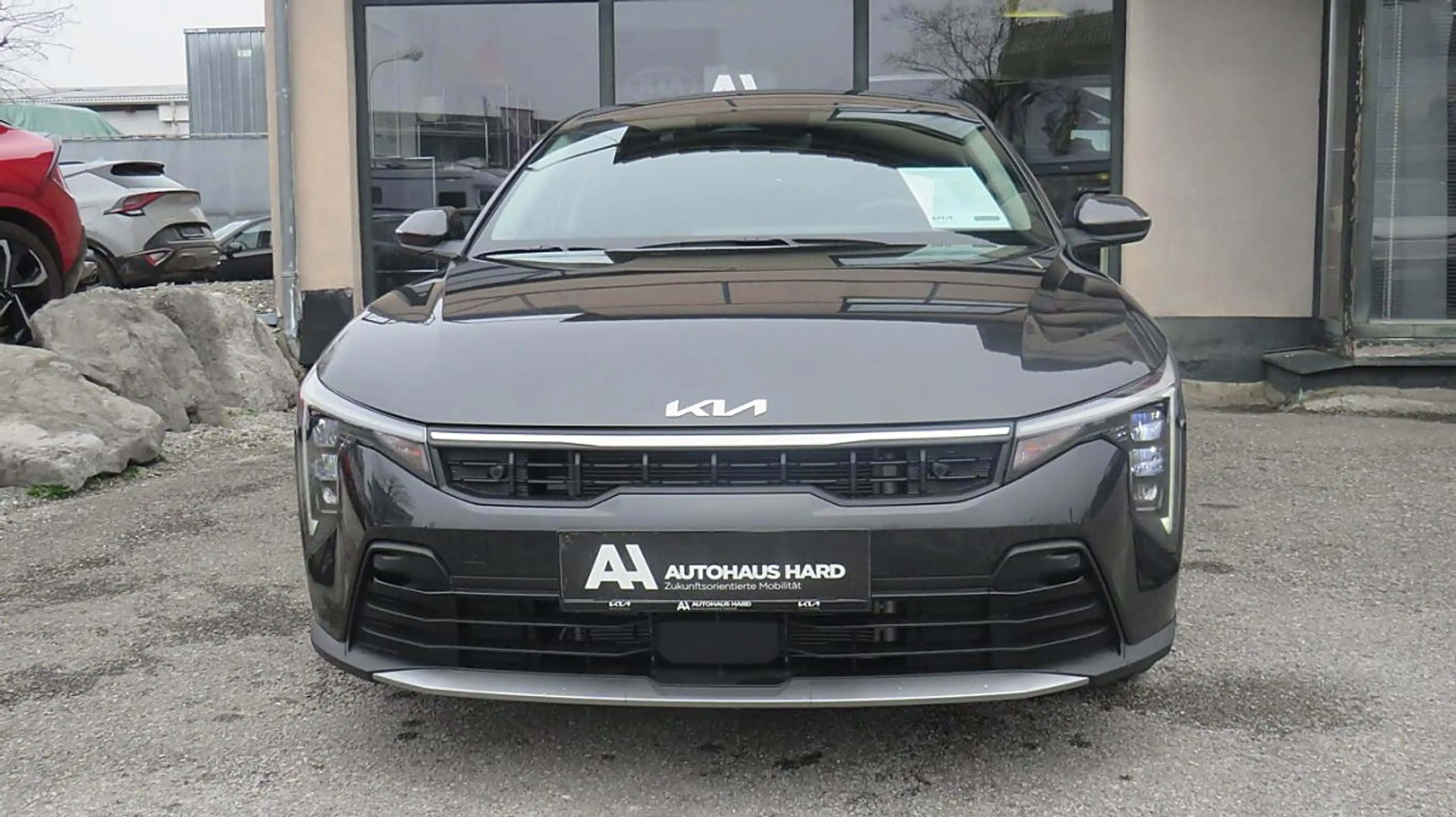 Kia K4 HB Silber 1,0 TGDI DCT7 48V 115PS — photo 5