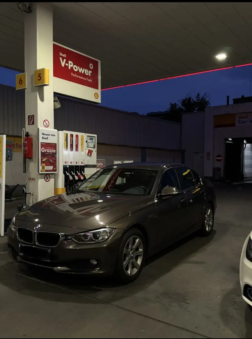 BMW 316 316d Österreich-Paket - 1