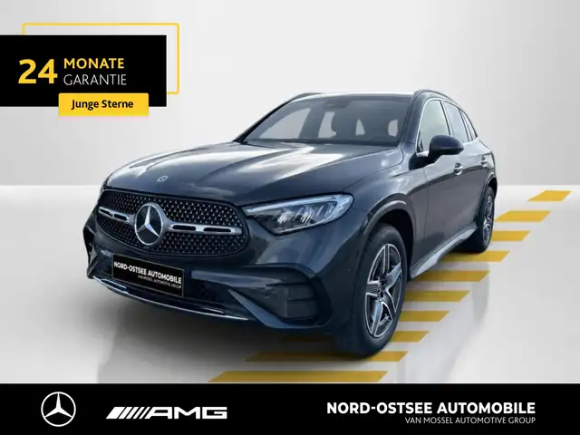 Mercedes-Benz GLC 300 e AMG 4M AHK MBUX LED ADV.+
