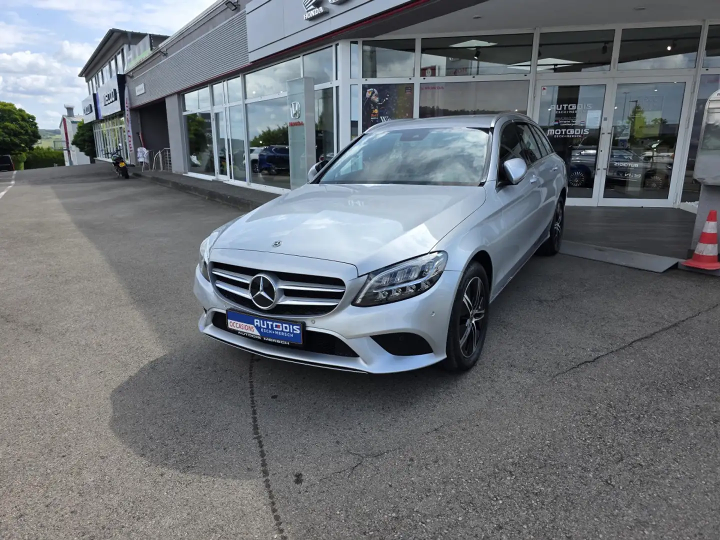 Mercedes-Benz 220 220 CDI 4Matic Avantgarde Gris - 2