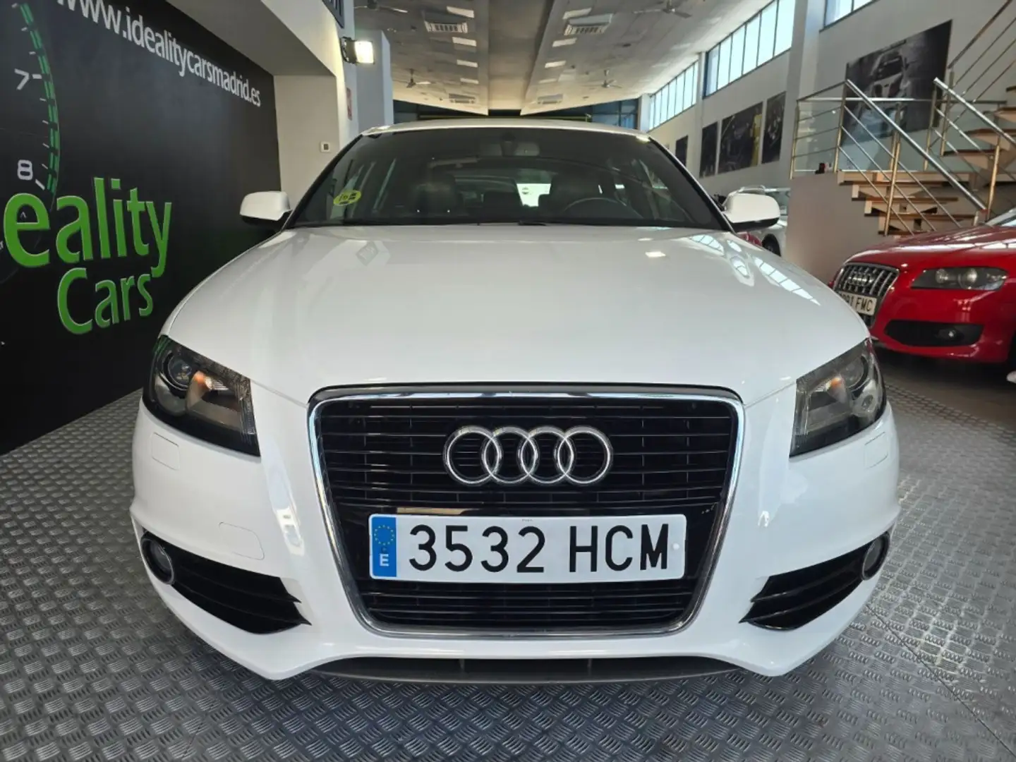 Audi A3 Sportback 2.0TDI Ambition Blanco - 2