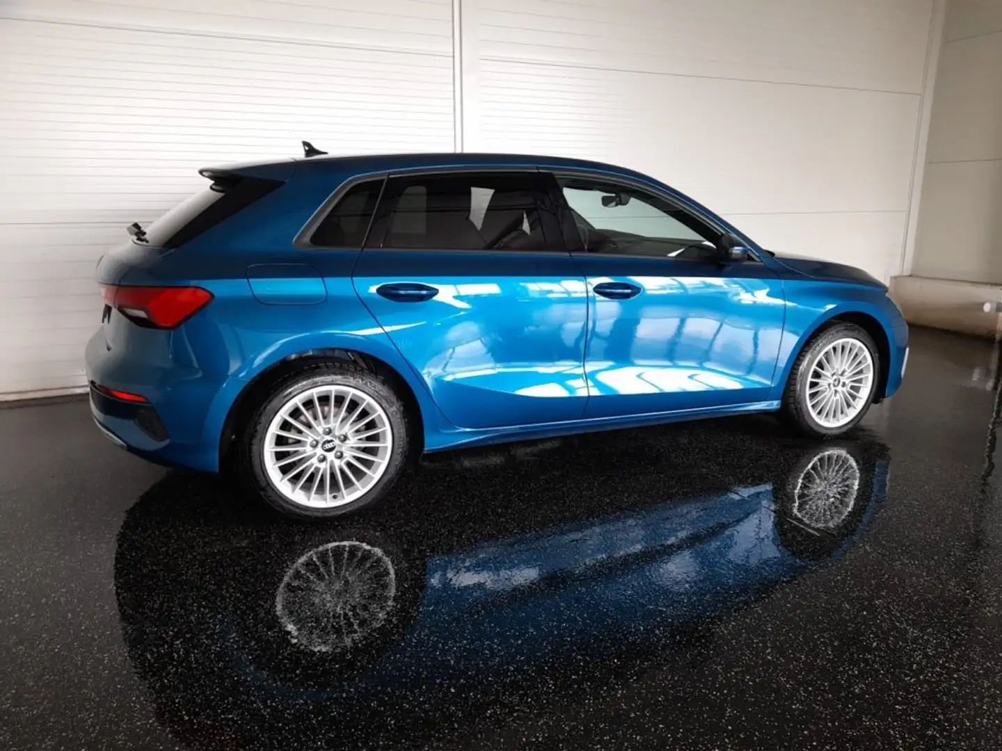 Audi A3 SB ADVANCED 35 TDI S-tr. *VOLL LED & FLA / NAVI / ACC / SPORTSITZE / VIRTUELL / 2-ZONEN-KLIMAAUT.* Blau - 2