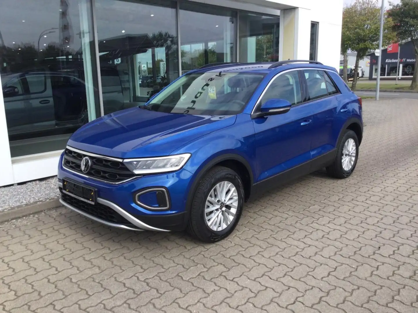 Volkswagen T-Roc 1.0 TSI Life Bluetooth LED Klima el. Fenster Blau - 2