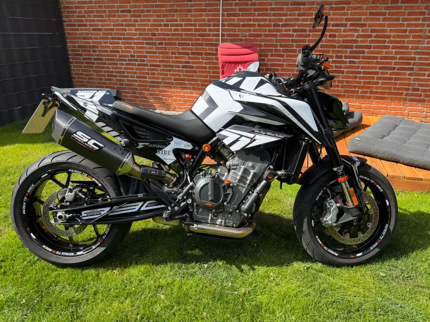 KTM 890 Einzelstück Neuwertig 1Hand +TechPack !!!!!! Noir - 1