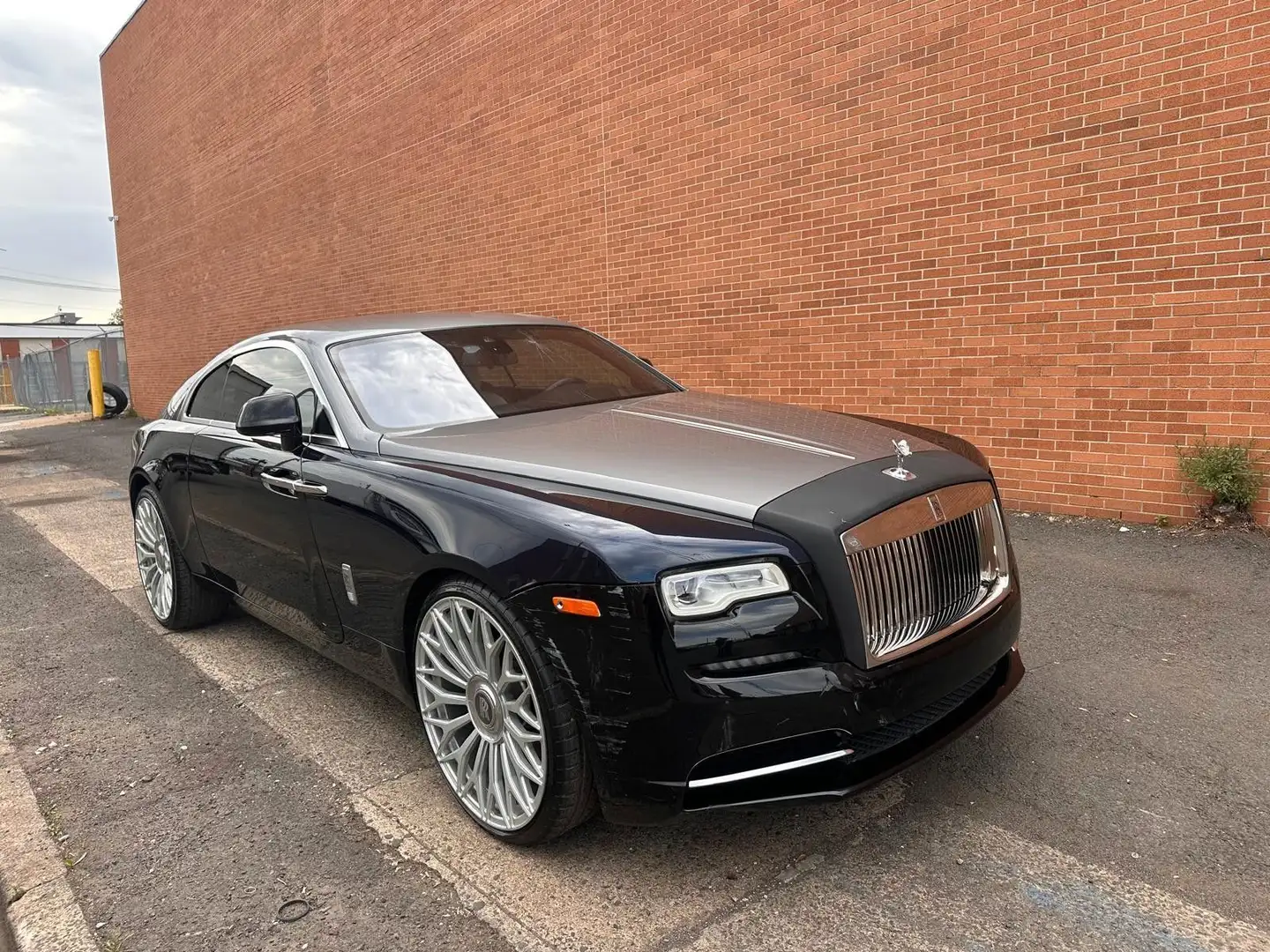 Rolls-Royce Wraith Coupe 6.6 V12 Schwarz - 2
