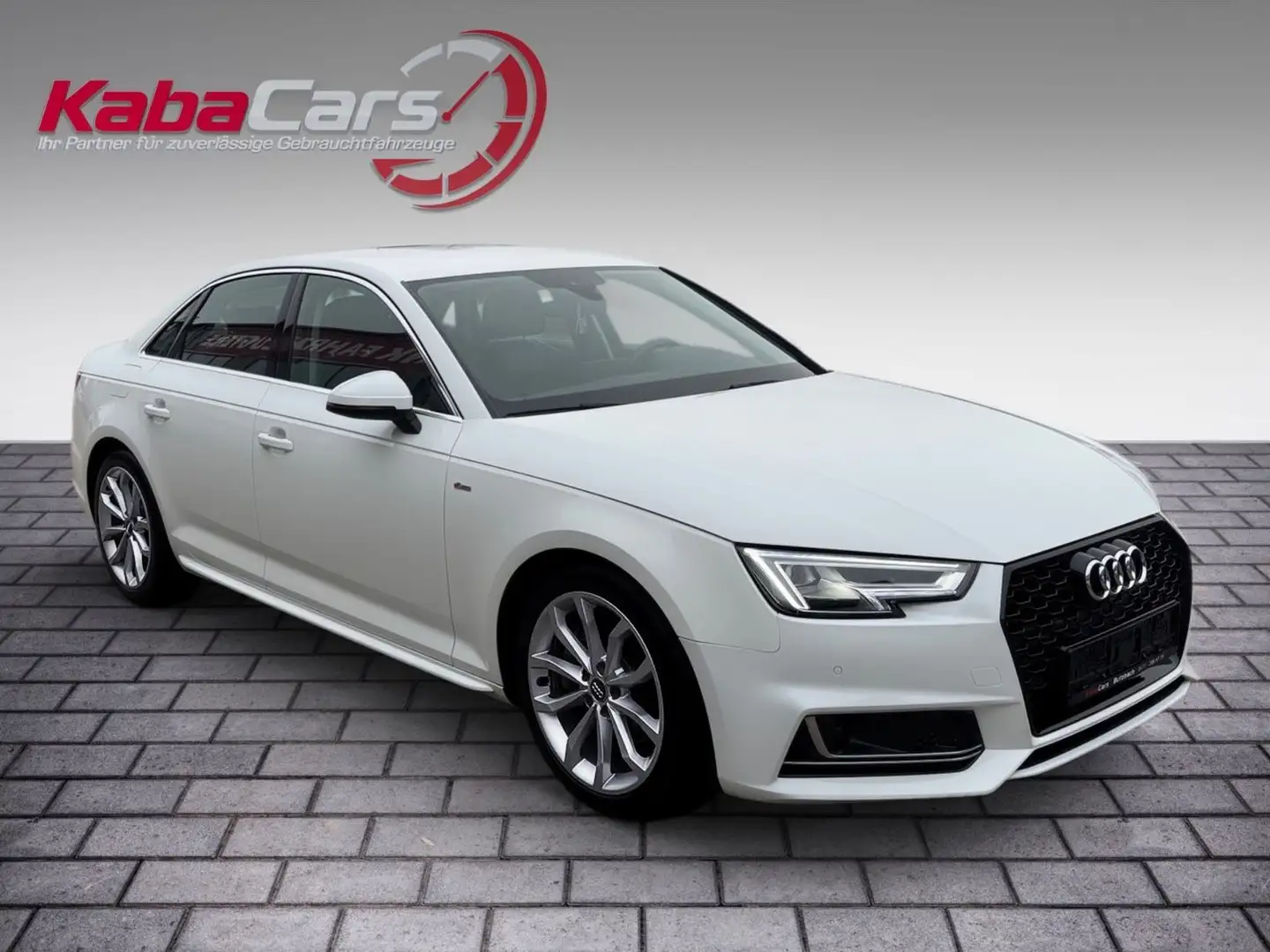 Audi A4 Limousine S Line Sportpaket Automatik Wit - 1