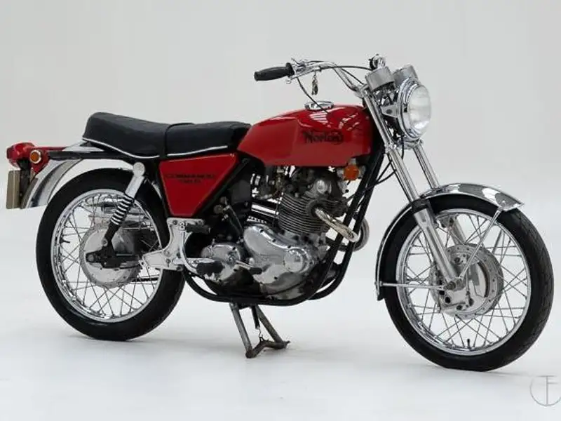 Norton Commando - foto 3