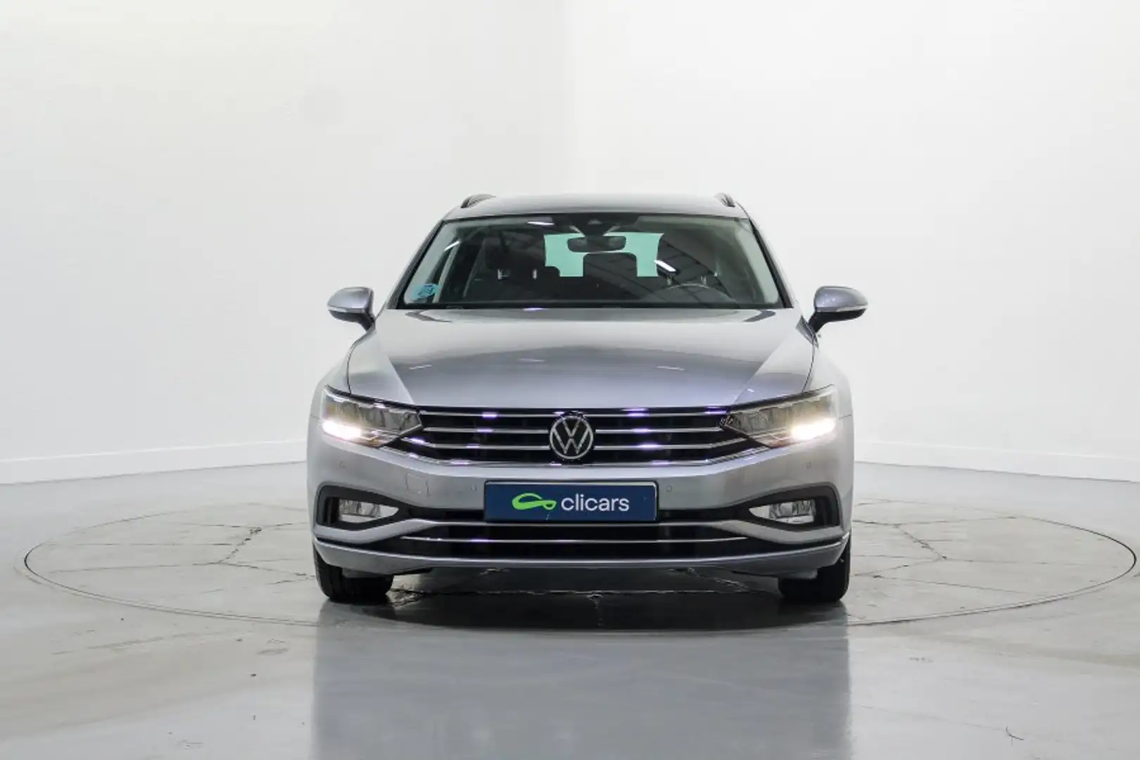Volkswagen Passat Variant 2.0TDI EVO Executive 110kW Argent - 2