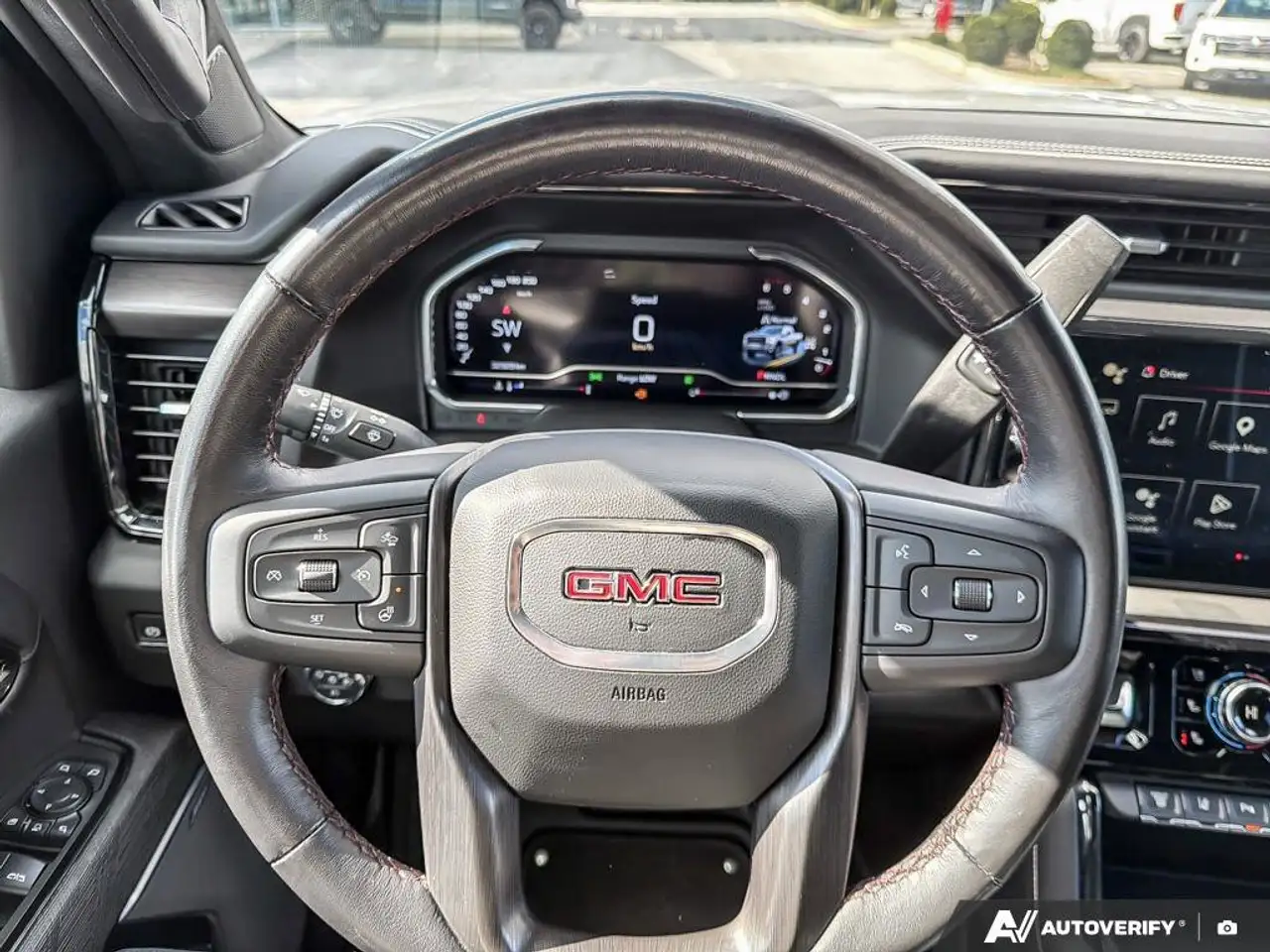 GMC Sierra 2500HD снимка GMC Sierra 2500HD