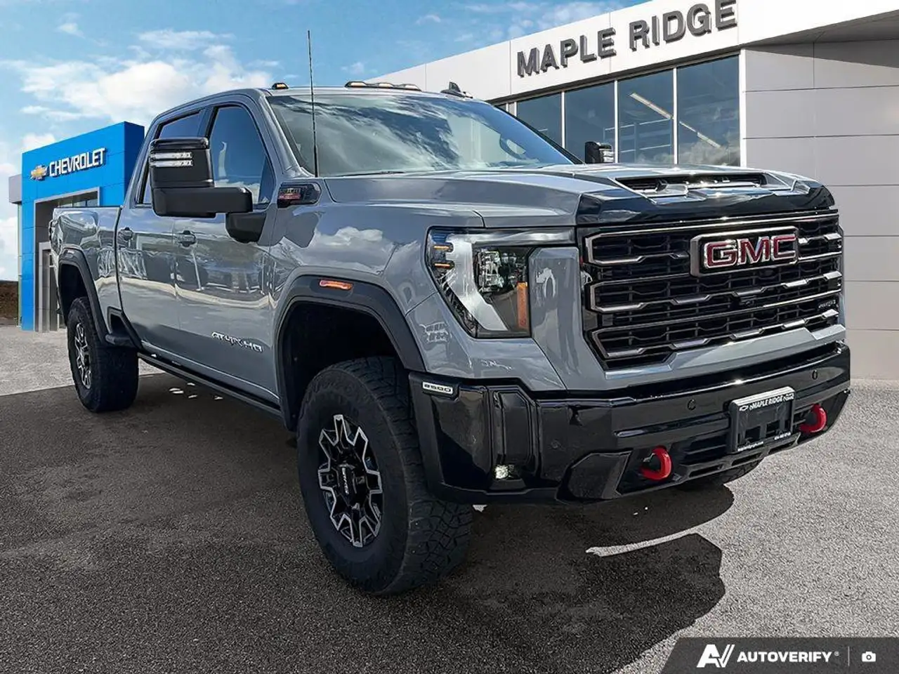 GMC Sierra 2500HD снимка GMC Sierra 2500HD