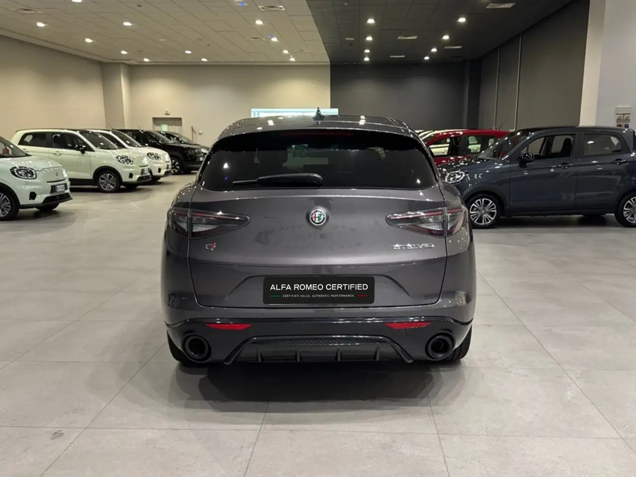 Alfa Romeo Stelvio 2025