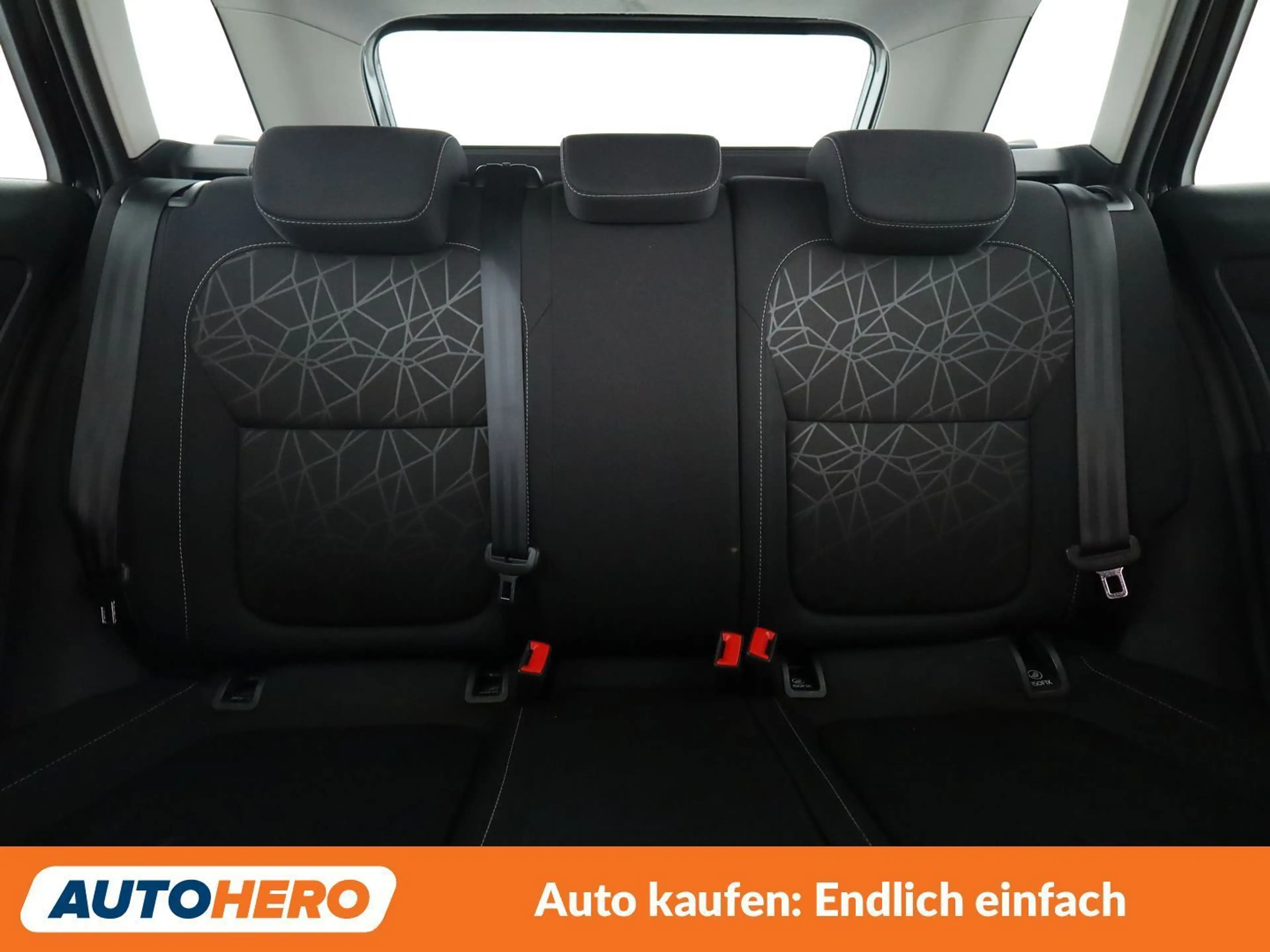 Skoda Fabia 1.0 TSI Clever — photo 15