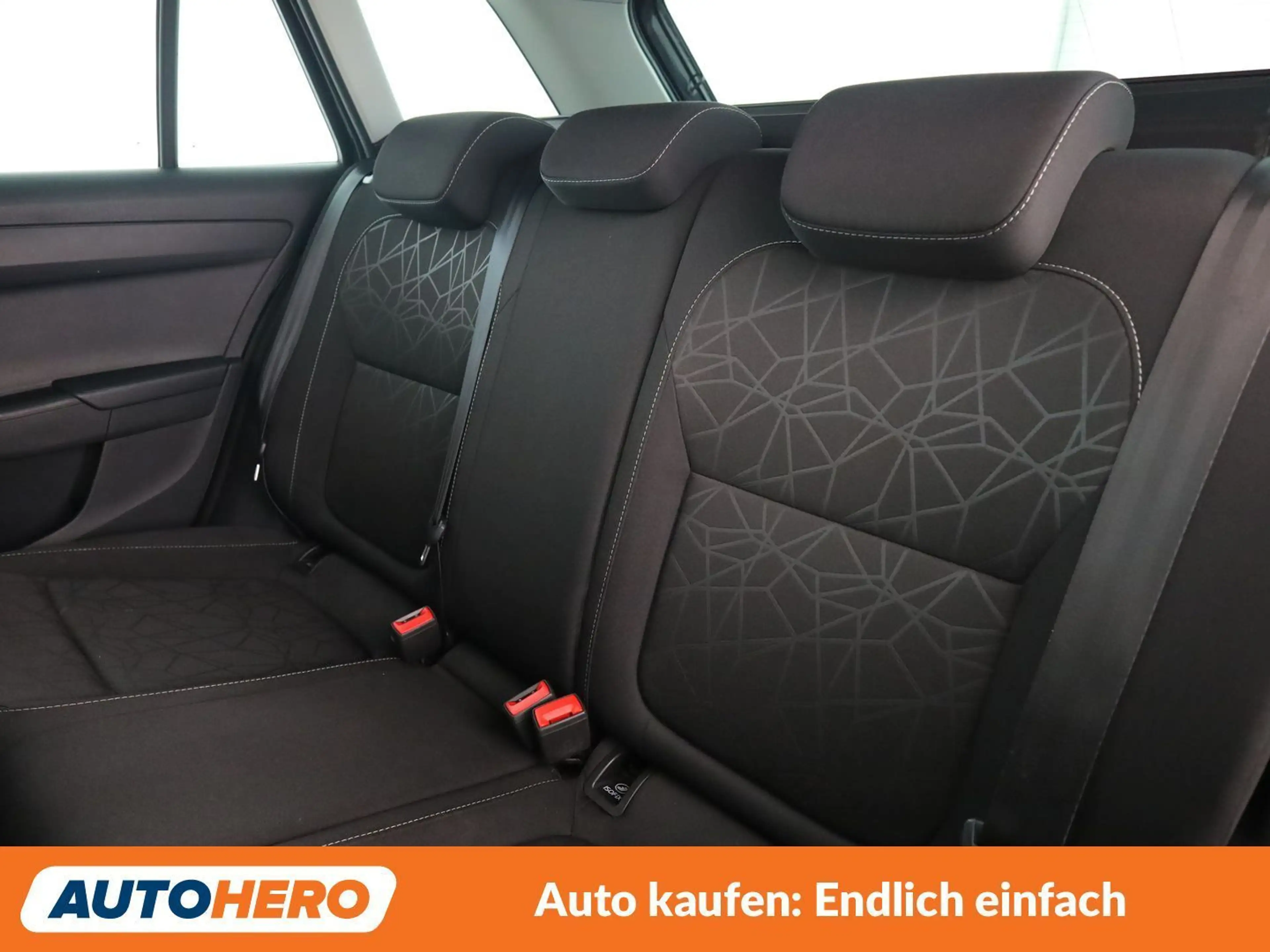 Skoda Fabia 1.0 TSI Clever — photo 14
