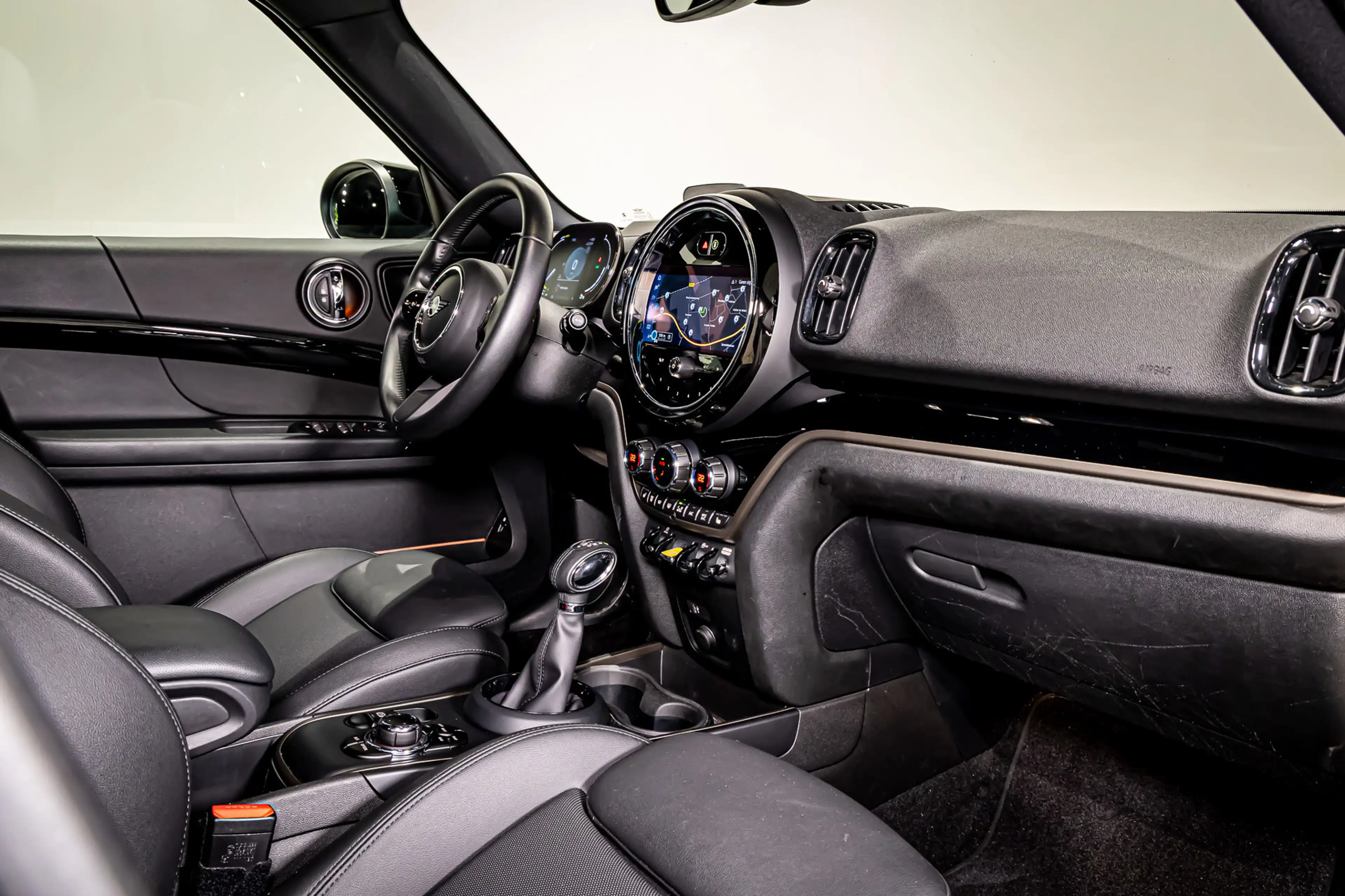 MINI Cooper SE Countryman 1.5 ALL4 Essential|HUD|Leder|Cam — photo 44