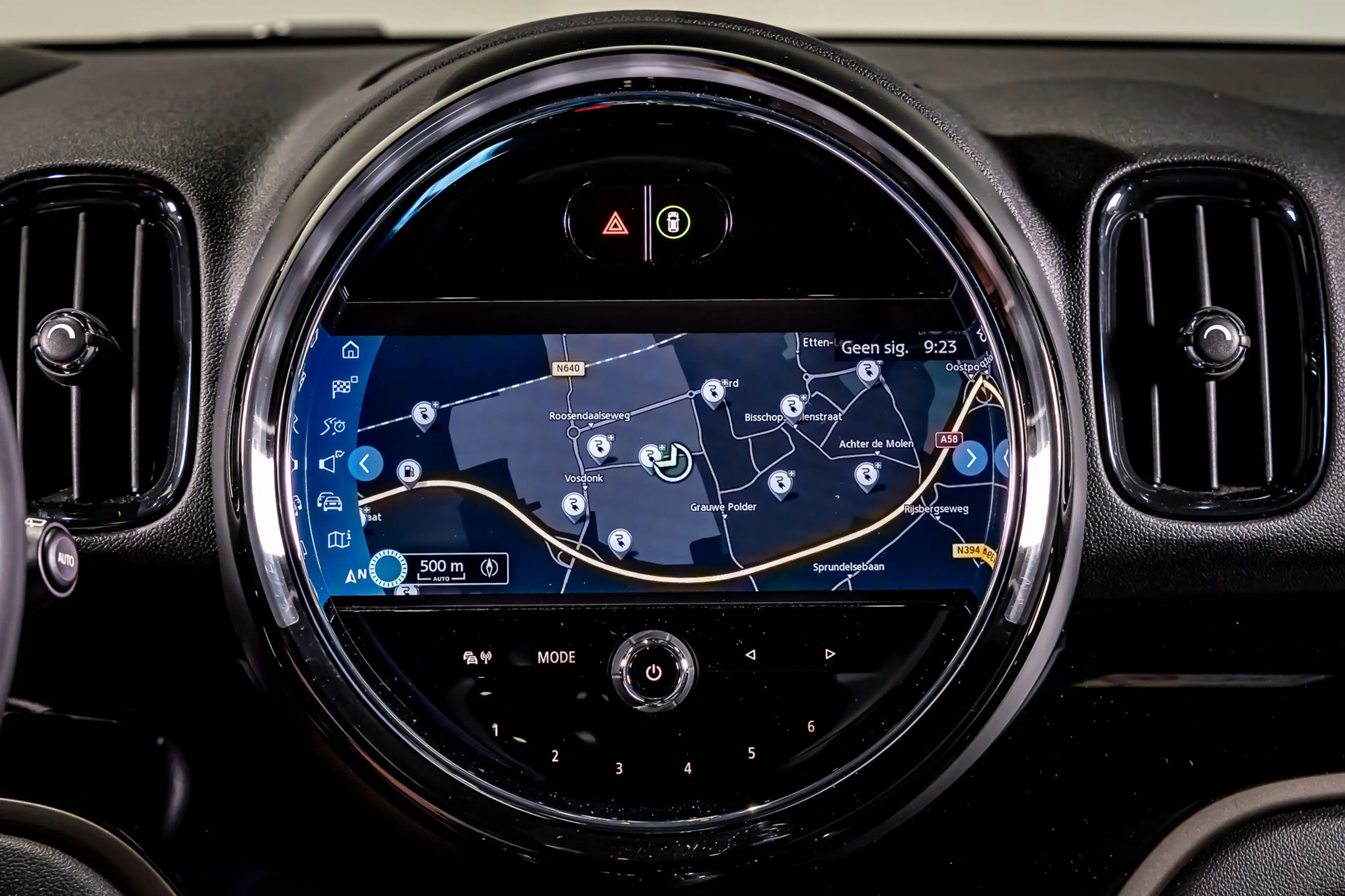 MINI Cooper SE Countryman 1.5 ALL4 Essential|HUD|Leder|Cam — photo 32