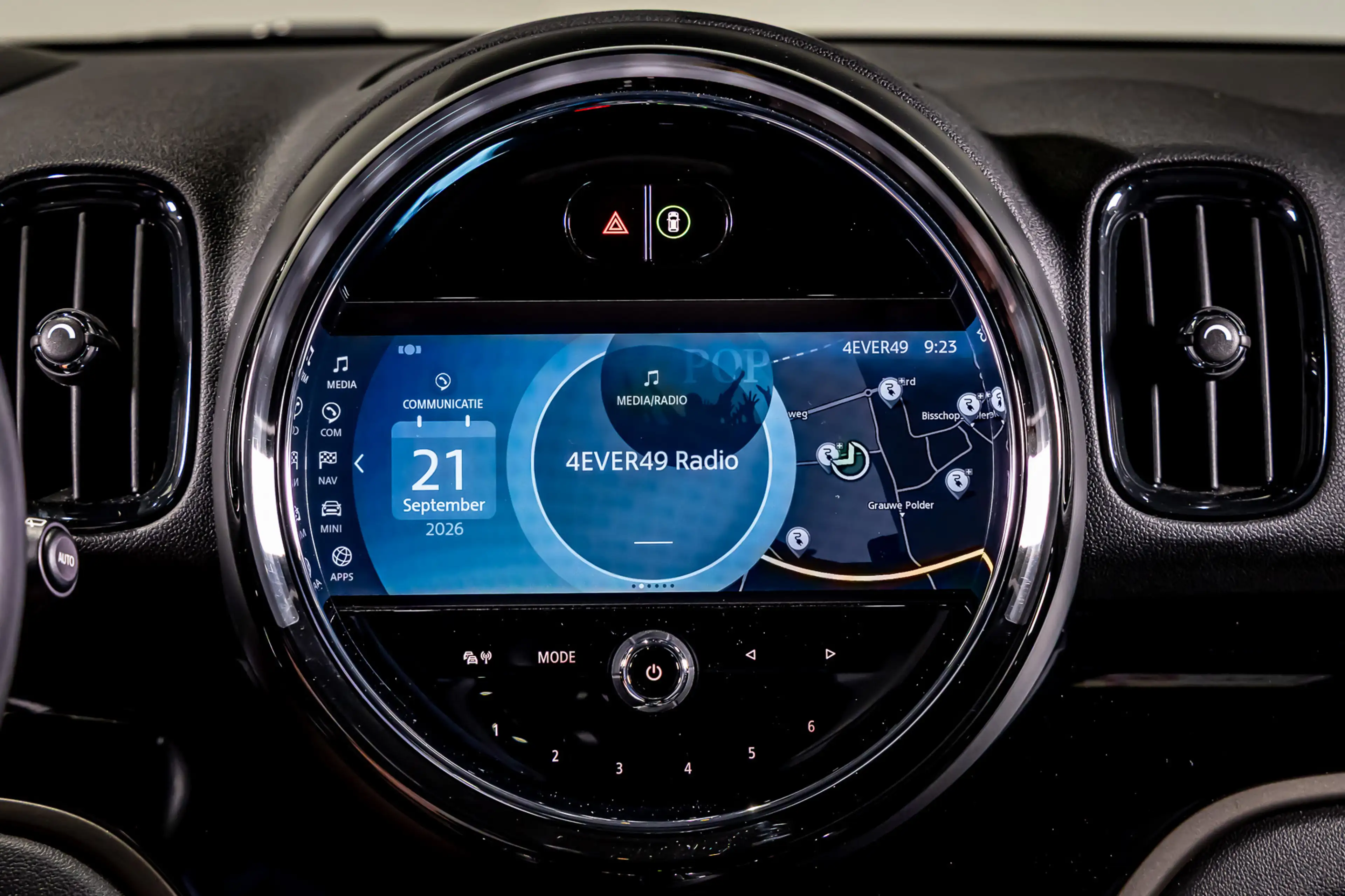 MINI Cooper SE Countryman 1.5 ALL4 Essential|HUD|Leder|Cam — photo 30