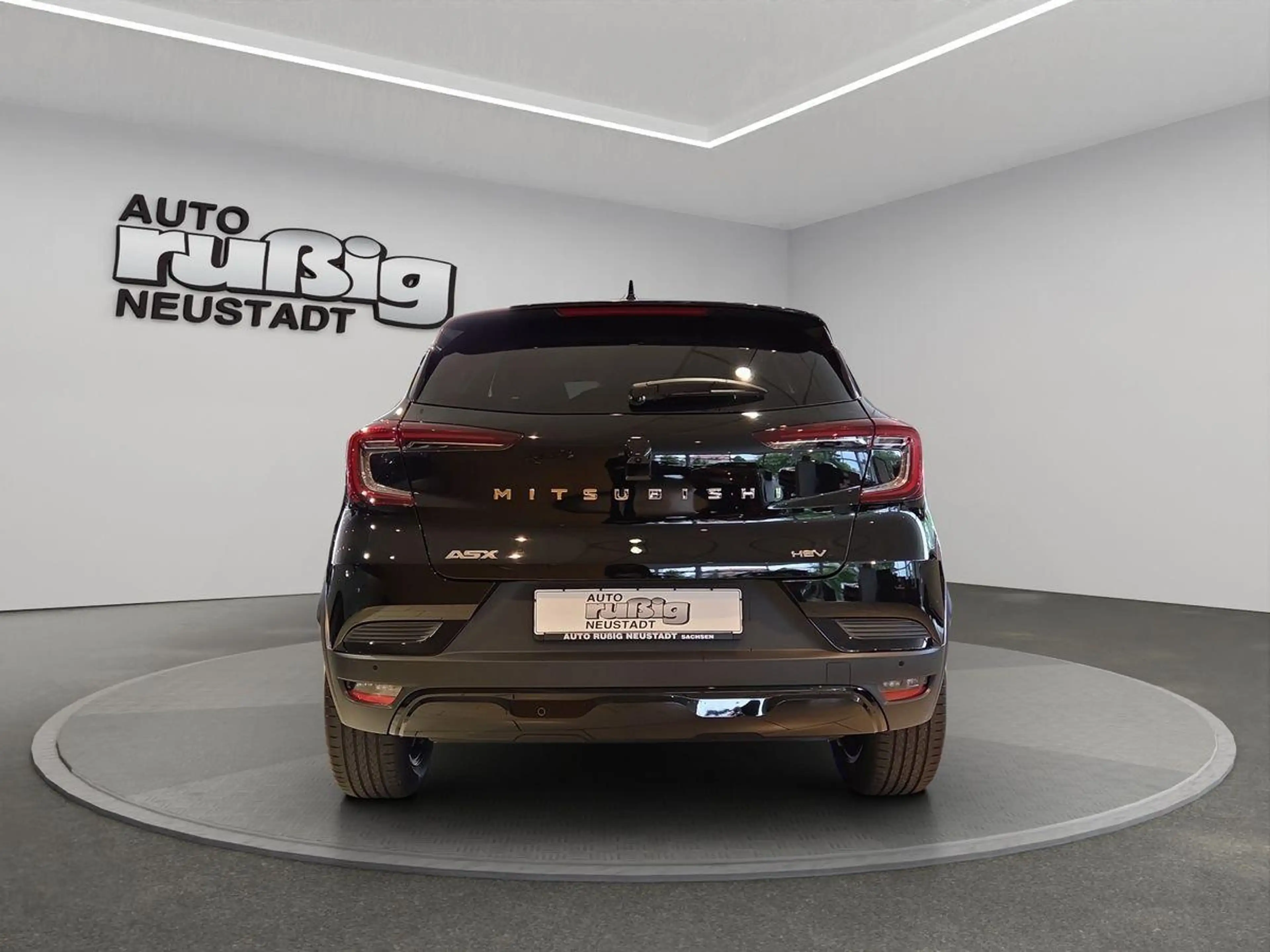 Mitsubishi ASX Diamant Plus Black 1.8l HEV — photo 4