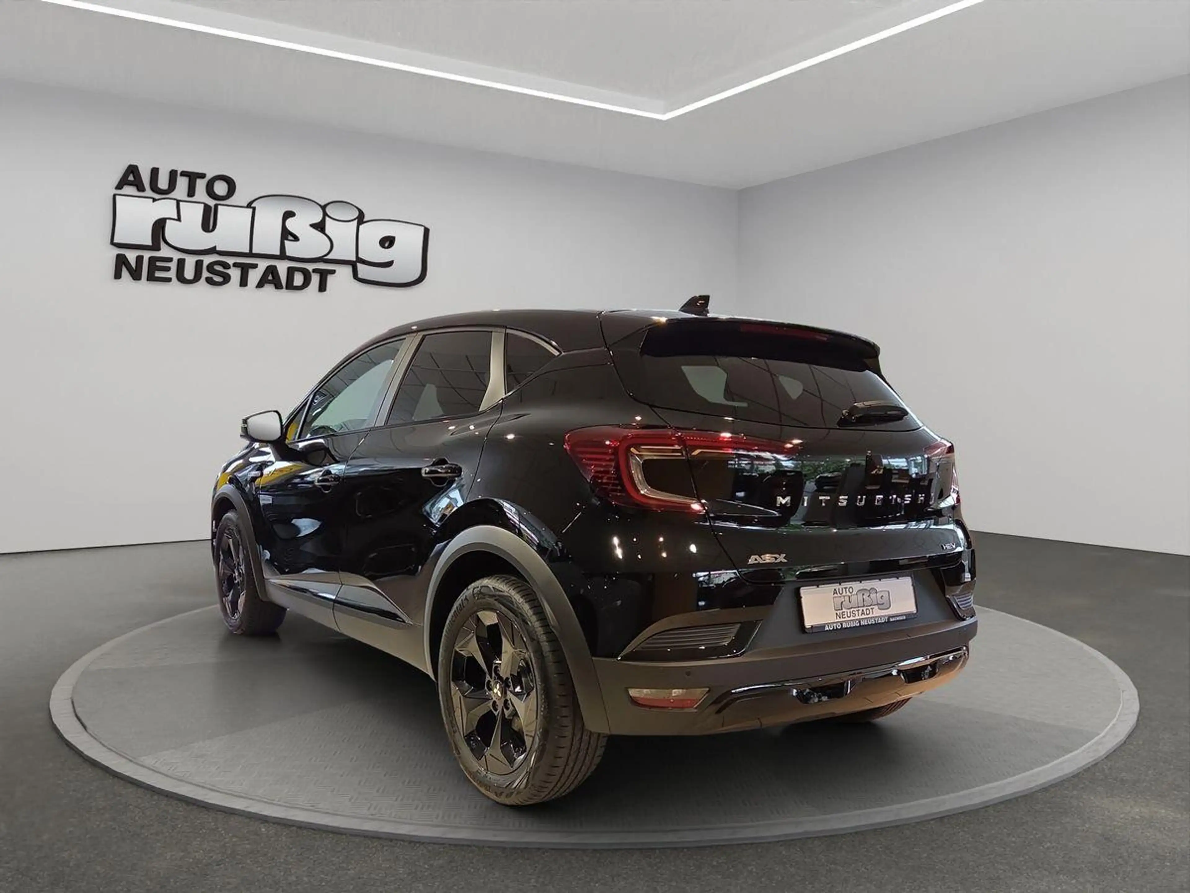 Mitsubishi ASX Diamant Plus Black 1.8l HEV — photo 3