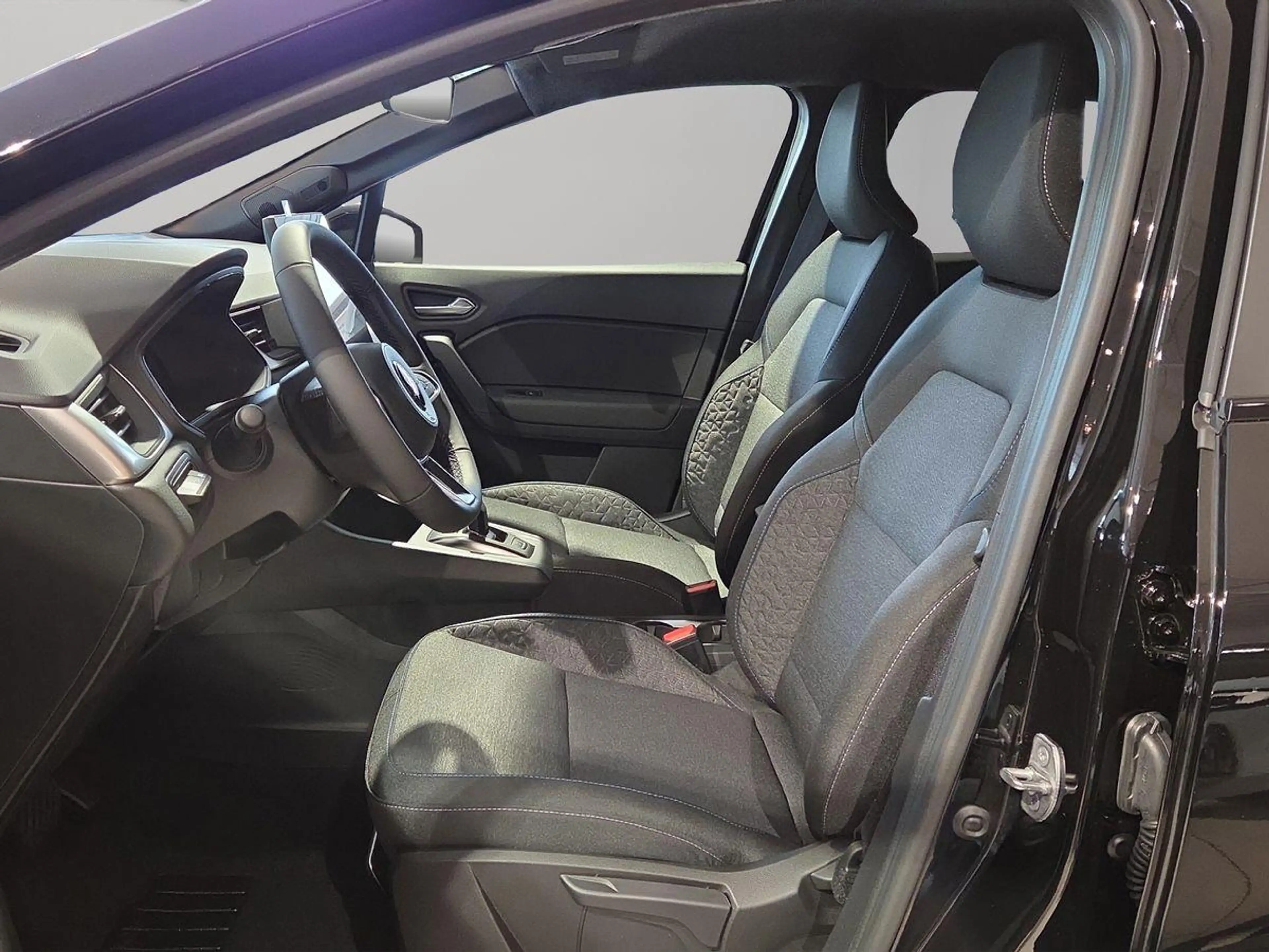 Mitsubishi ASX Diamant Plus Black 1.8l HEV — photo 9