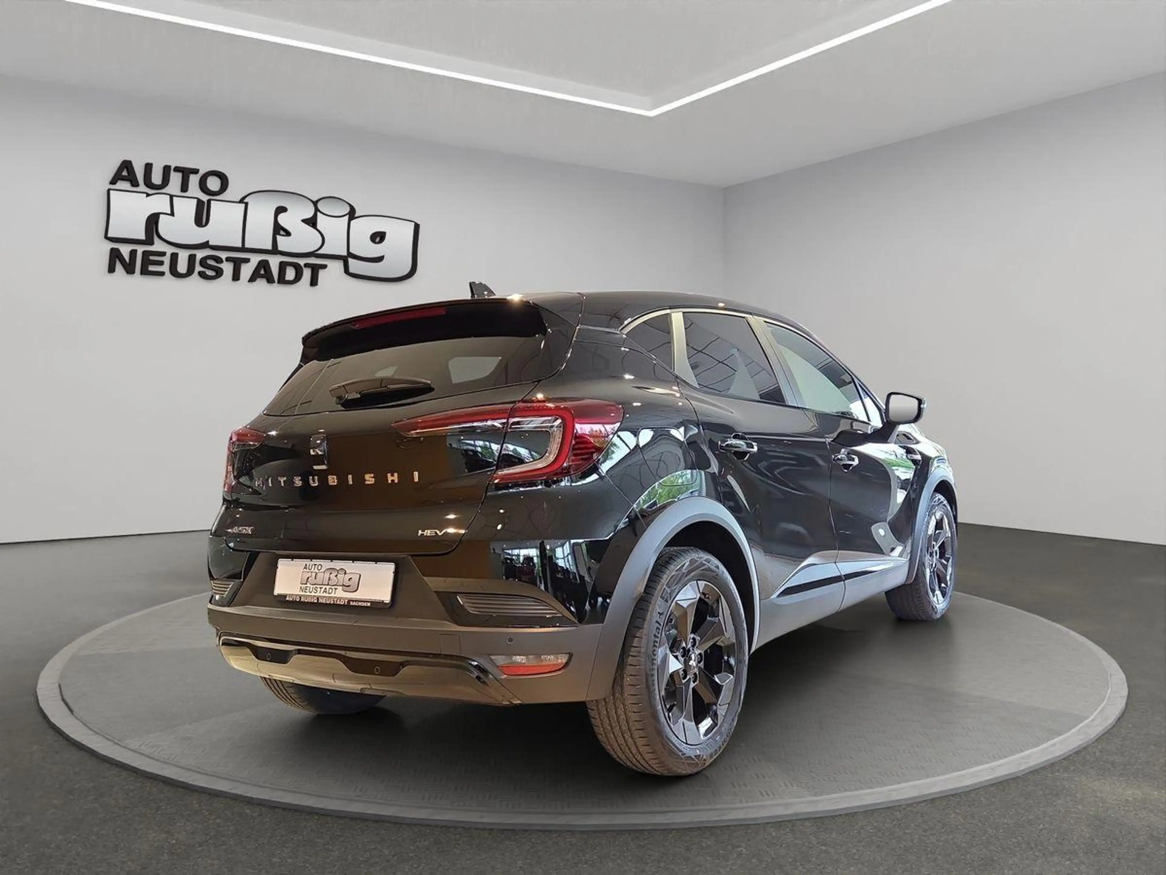 Mitsubishi ASX Diamant Plus Black 1.8l HEV — photo 5