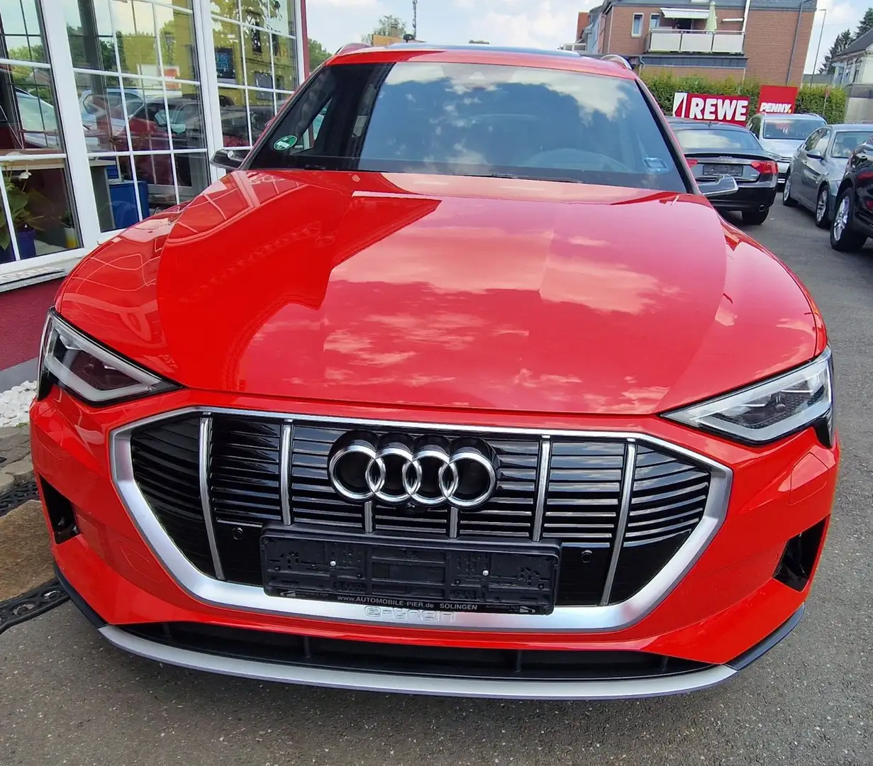 Audi e-tron Sportback 55 S-Line/PANO/B&O/HuD/Luftf. Red - 2