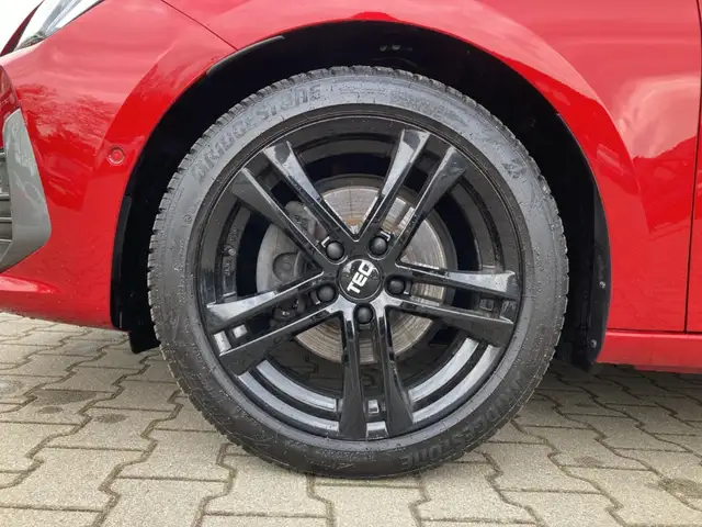 Cupra Leon view 13