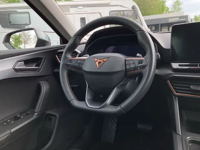 Cupra Leon view 15