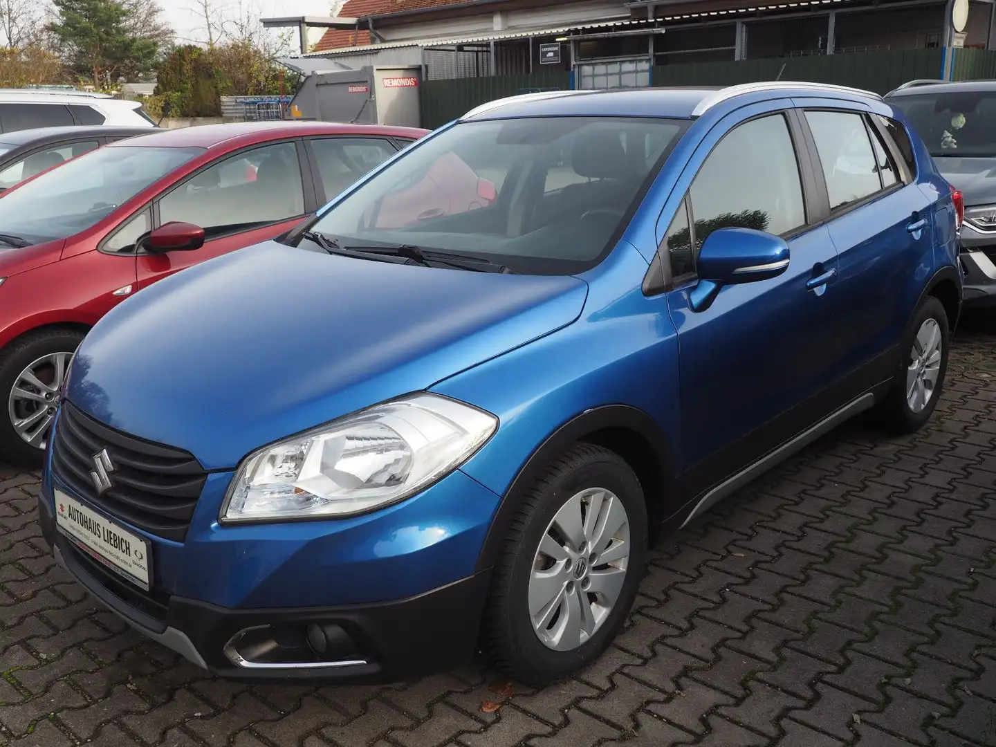 Suzuki (SX4) S-Cross 1.6 DDiS Comfort 2WD Blau - 1