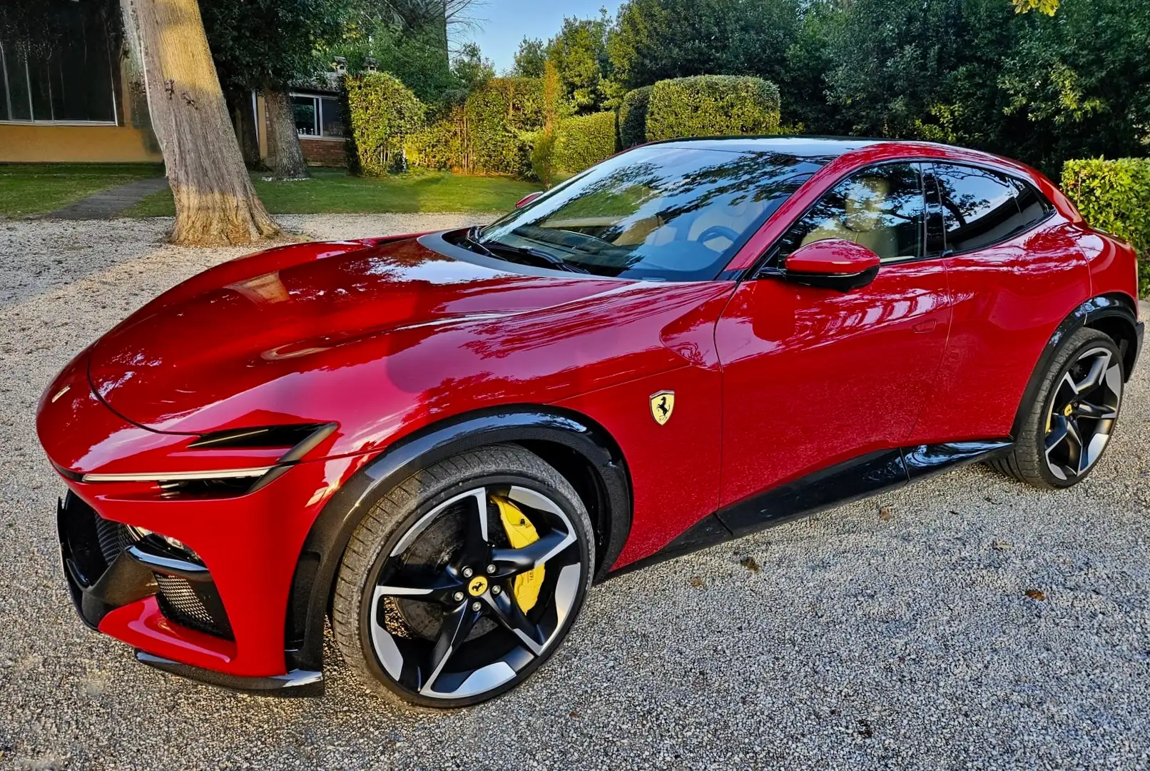 Ferrari Purosangue Non è il solito annuncio finto, auto a listino - con iva - leggere la descrizione sotto - un'altra nera pronta Rojo - 1