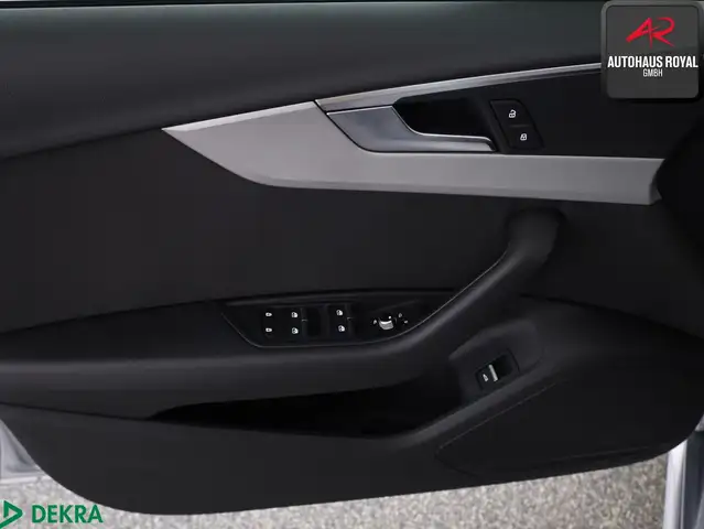 Audi A4 view 14