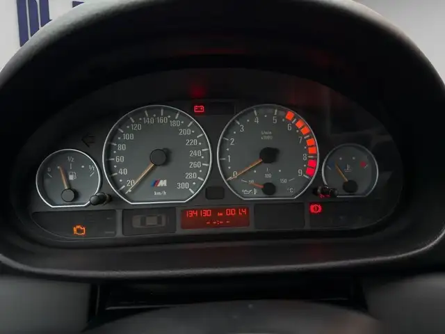 BMW M3 view 10